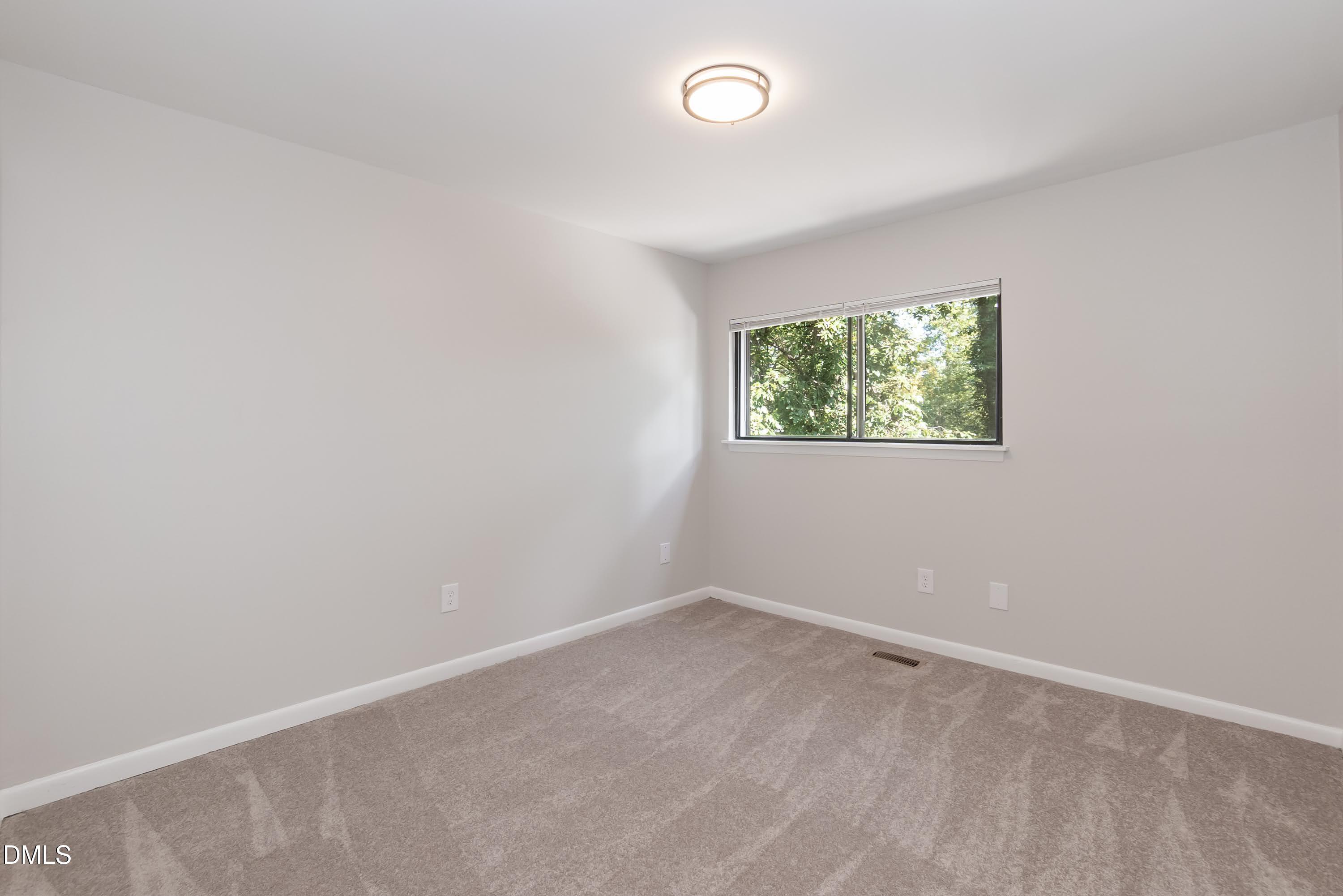 709 E E Millbrook Road Property Photo 23