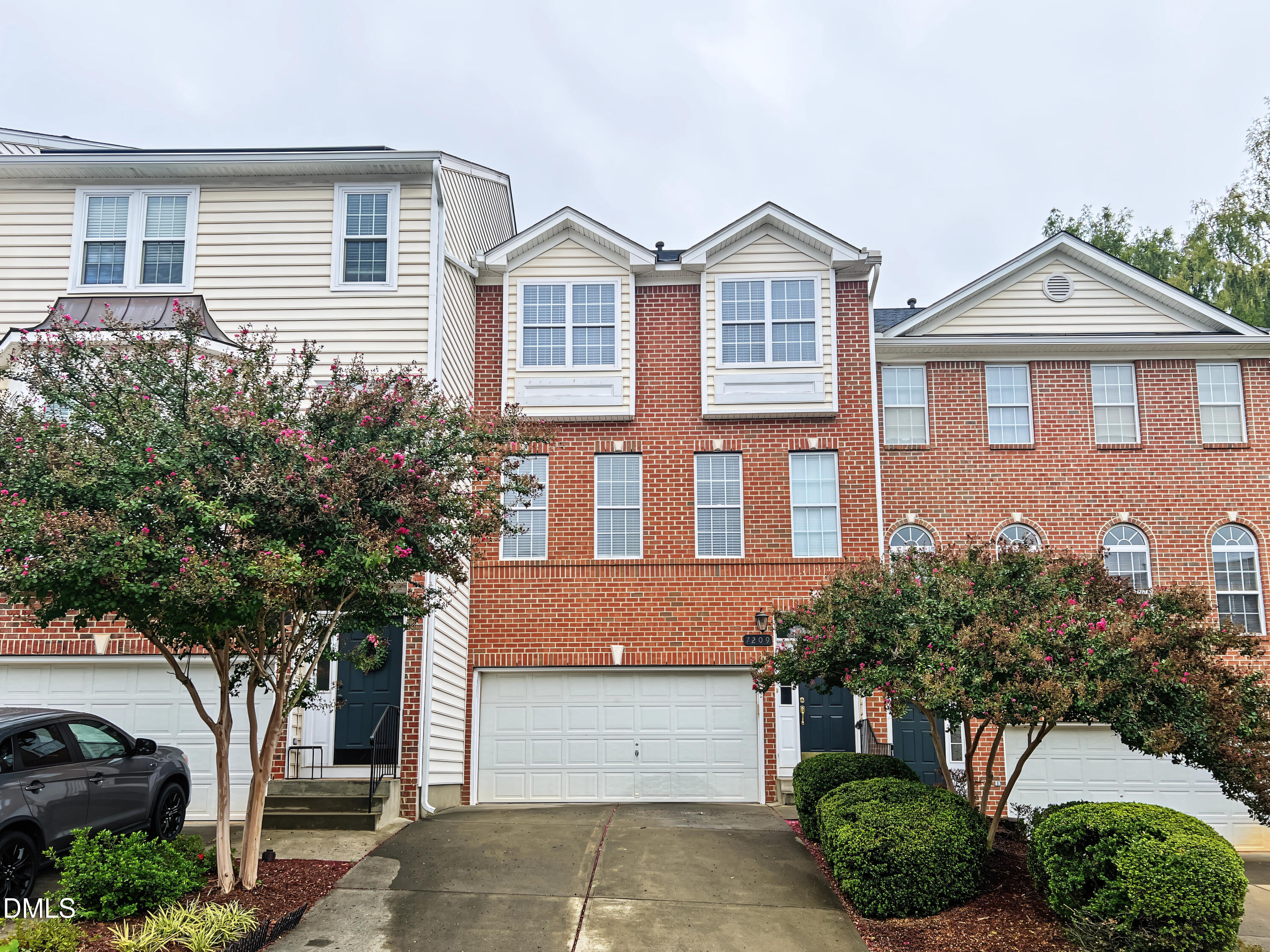 7209 Doverton Court Property Photo 1