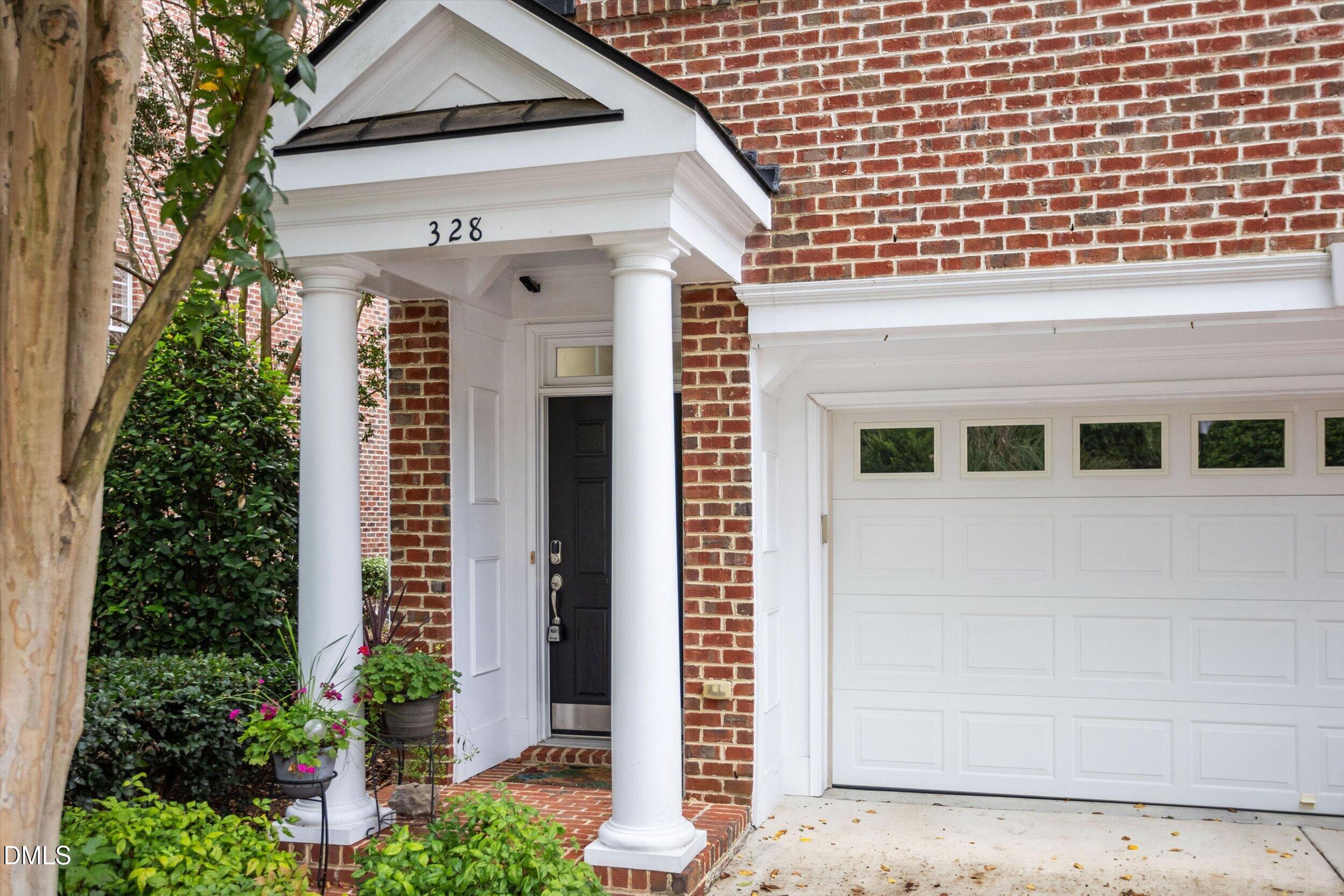 328 Bridgegate Drive Property Photo 6