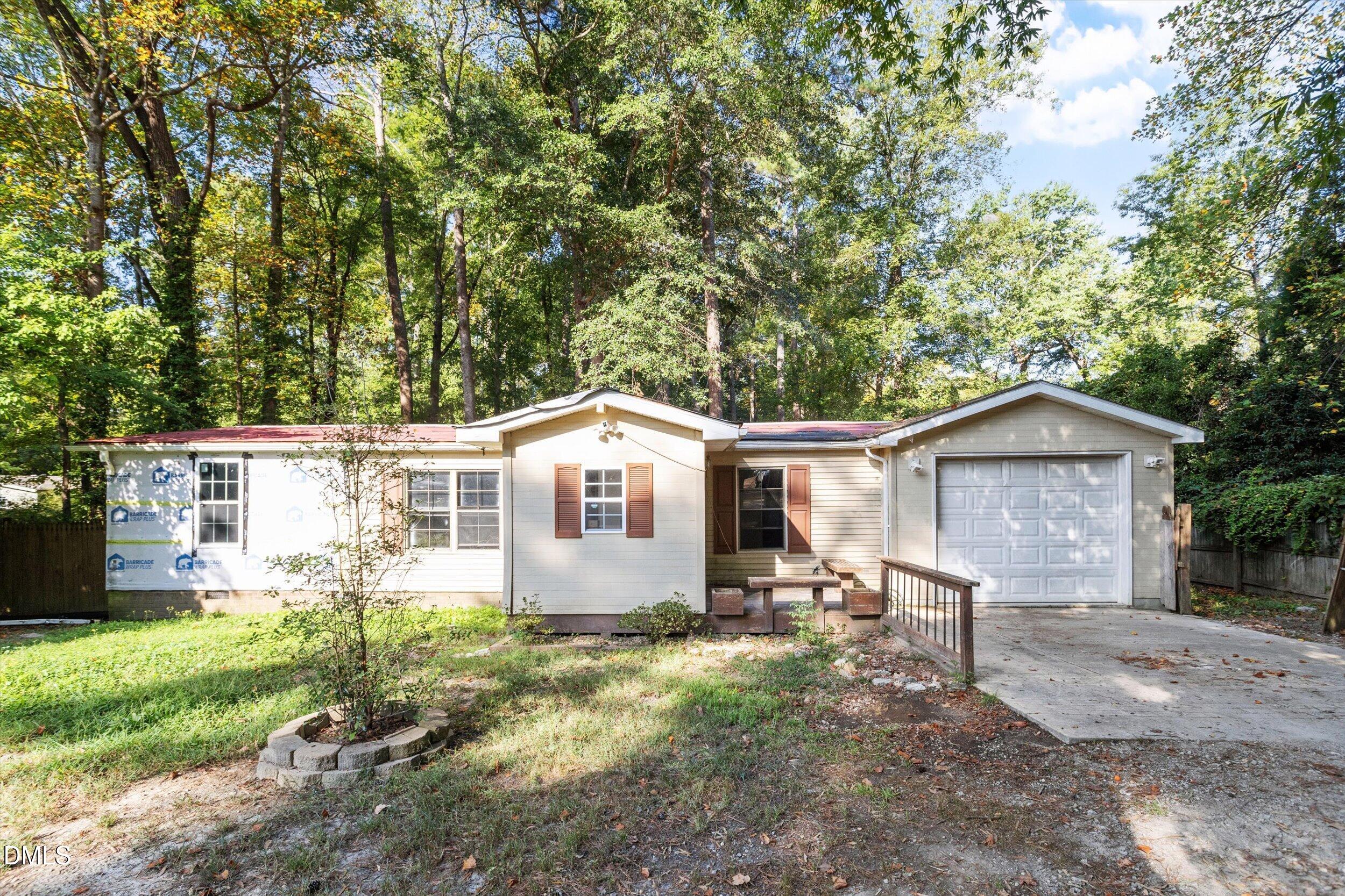 8132 Rhodes Road Property Photo 1