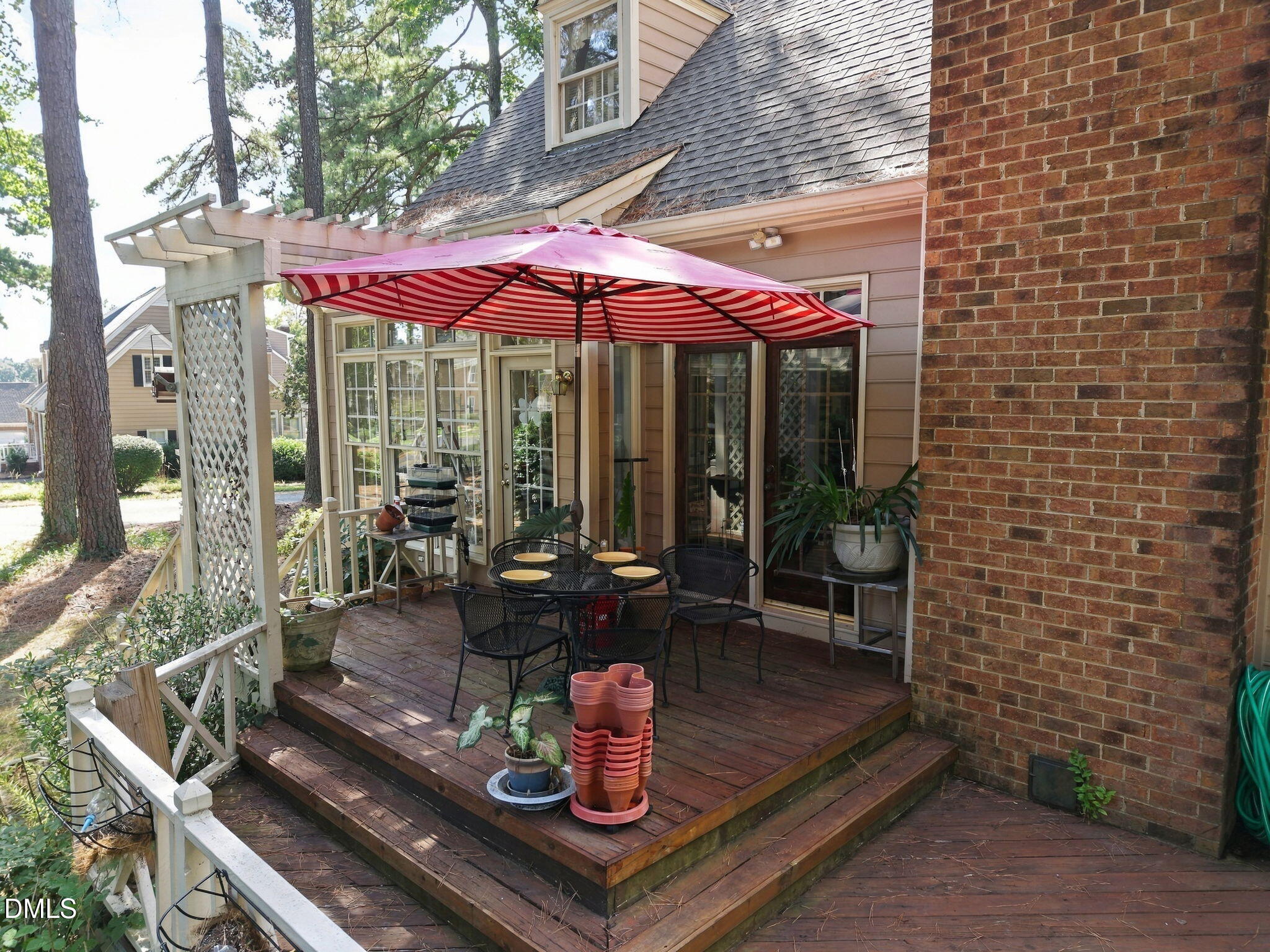 6100 Parker Croft Court Property Photo 17