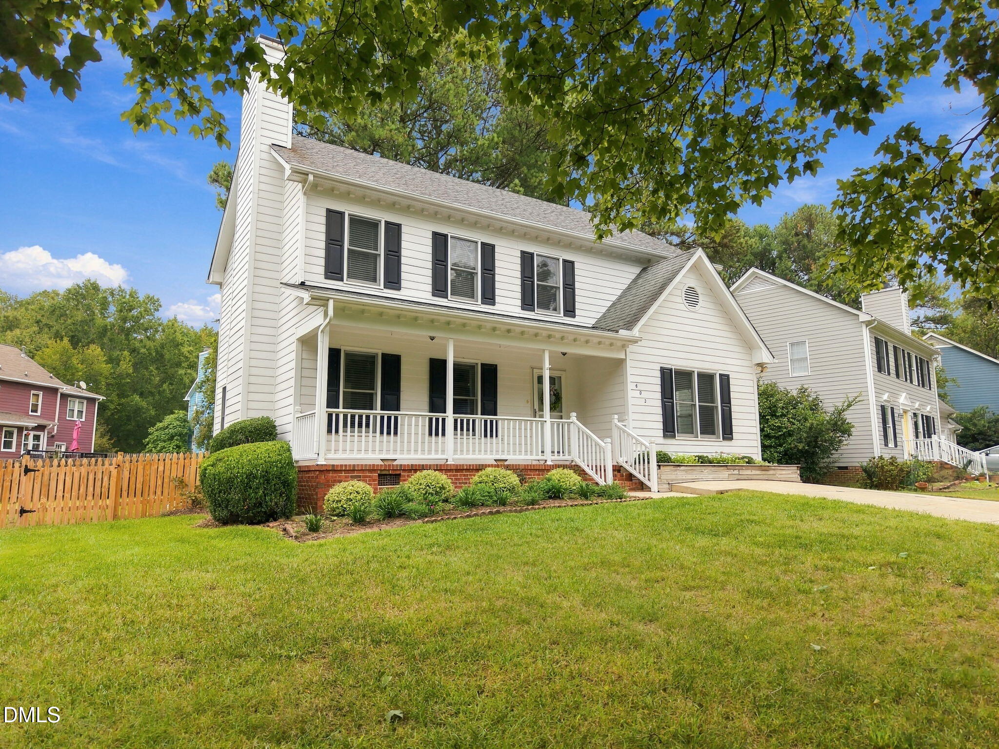603 Pinewood Drive Property Photo 3