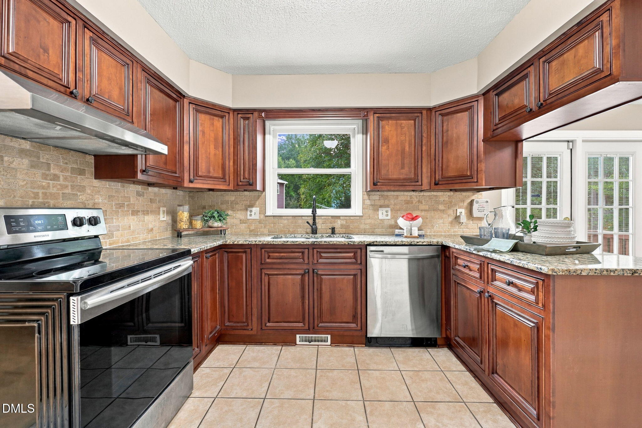 603 Pinewood Drive Property Photo 15