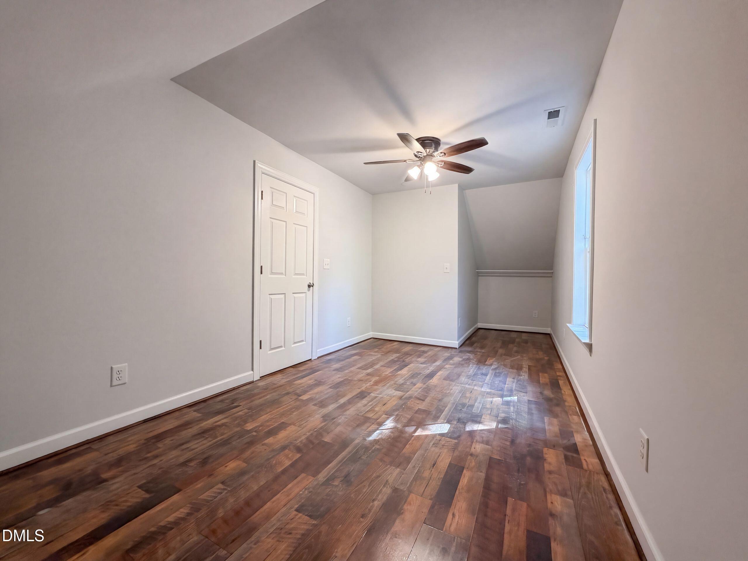 1900 Cedar Court Property Photo 8