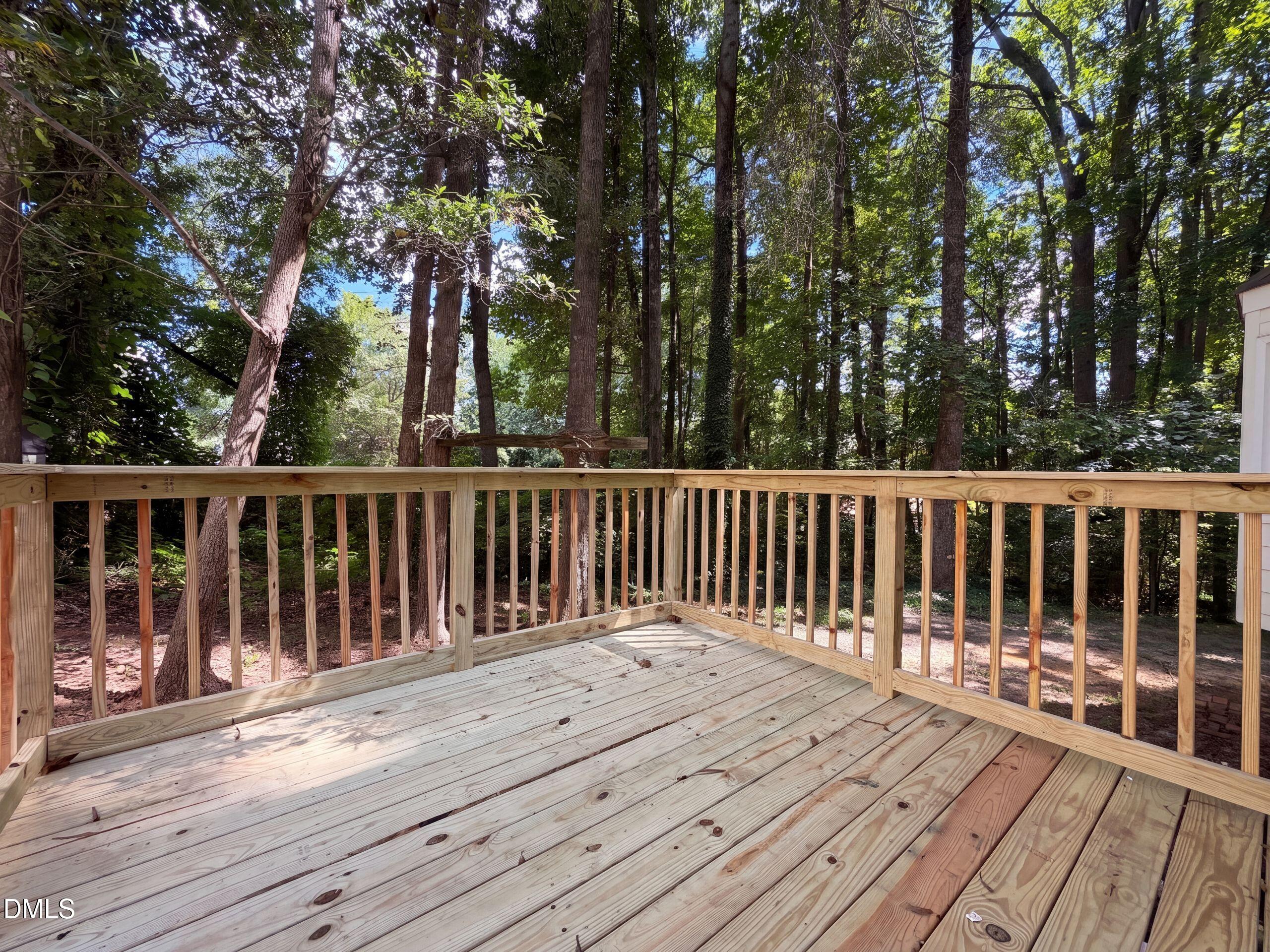 1900 Cedar Court Property Photo 32