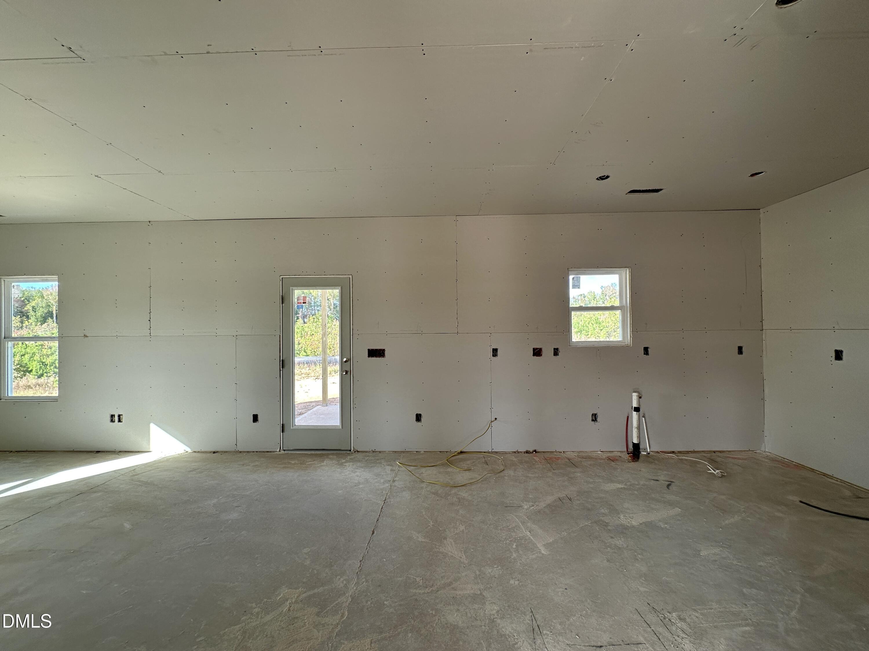 360 Buckthorn Drive Property Photo 6