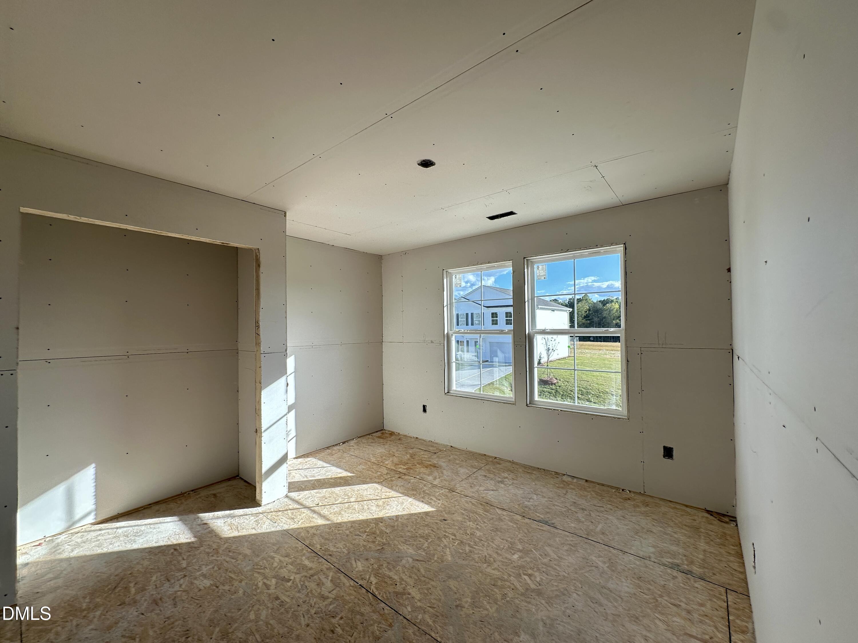 360 Buckthorn Drive Property Photo 12
