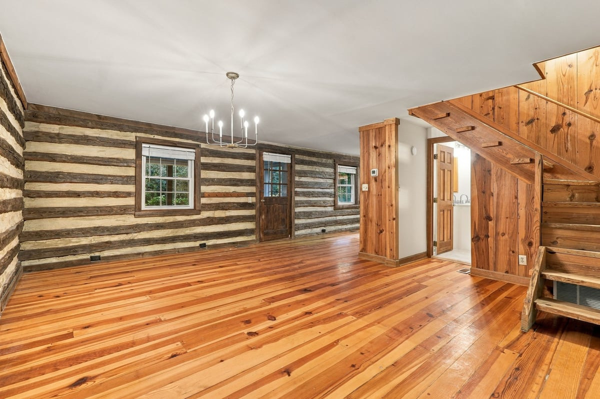 4592 Boogaboo Trail Property Photo 11