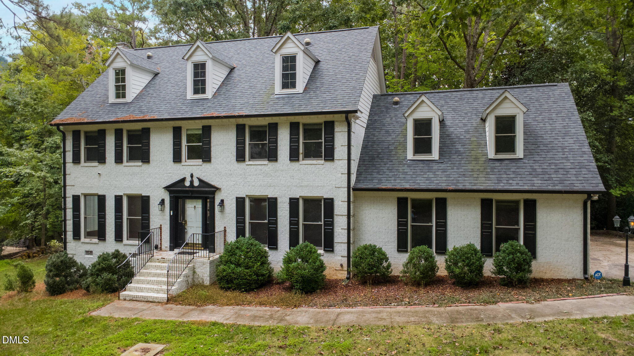12404 Shallowford Drive Property Photo 1