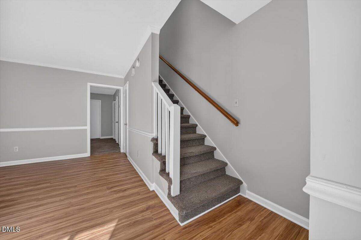 1000 Fargo Street H1 Property Photo 7
