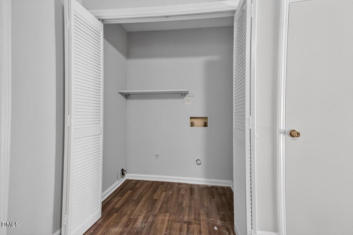 1000 Fargo Street H1 Property Photo 17