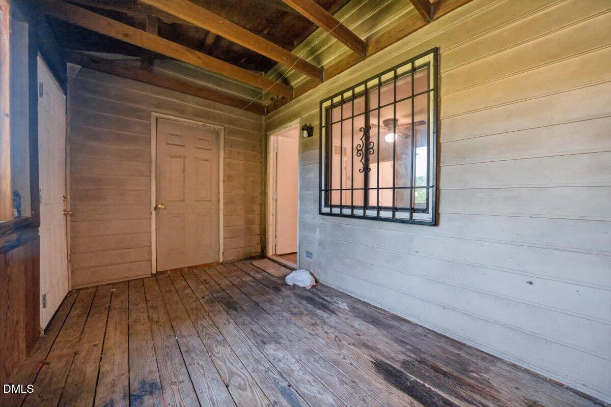 1000 Fargo Street H1 Property Photo 19