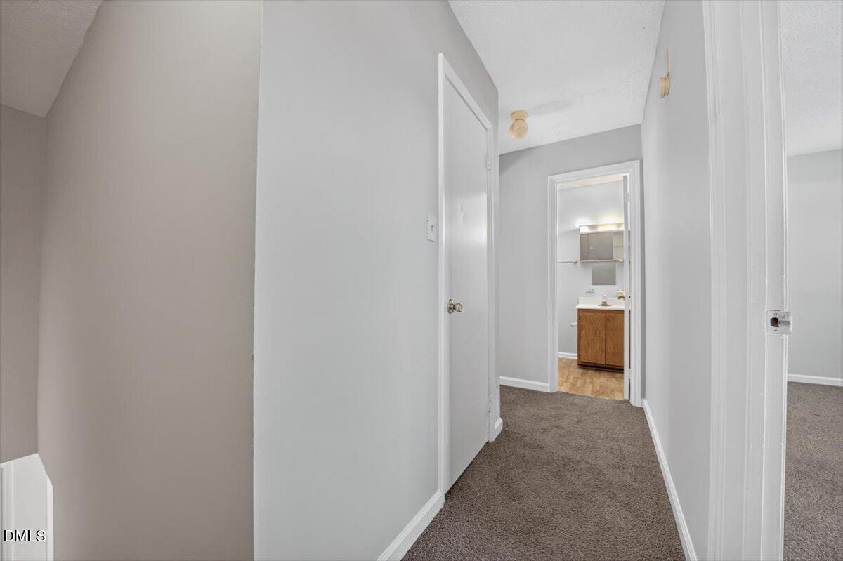 1000 Fargo Street H1 Property Photo 20
