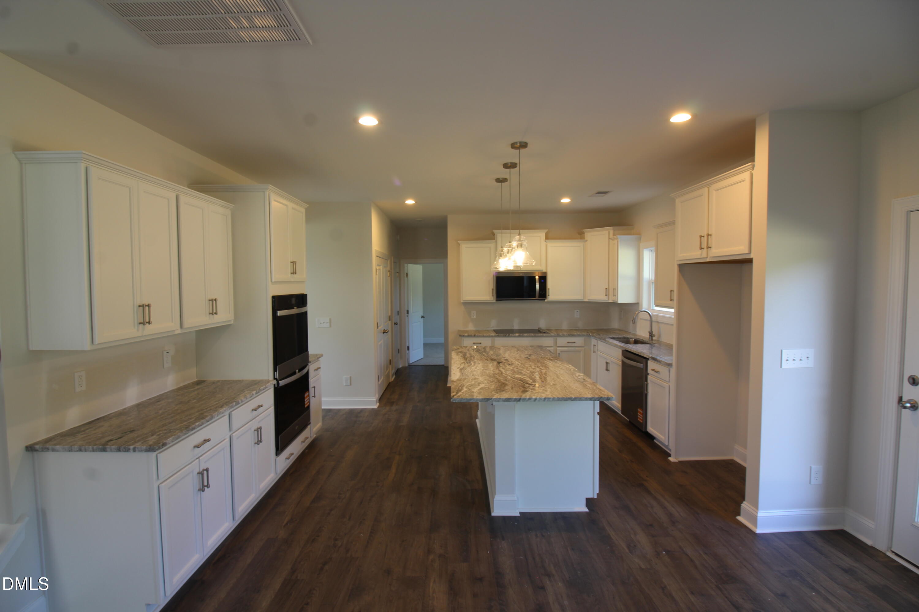 161 Margot Manor Drive Property Photo 8