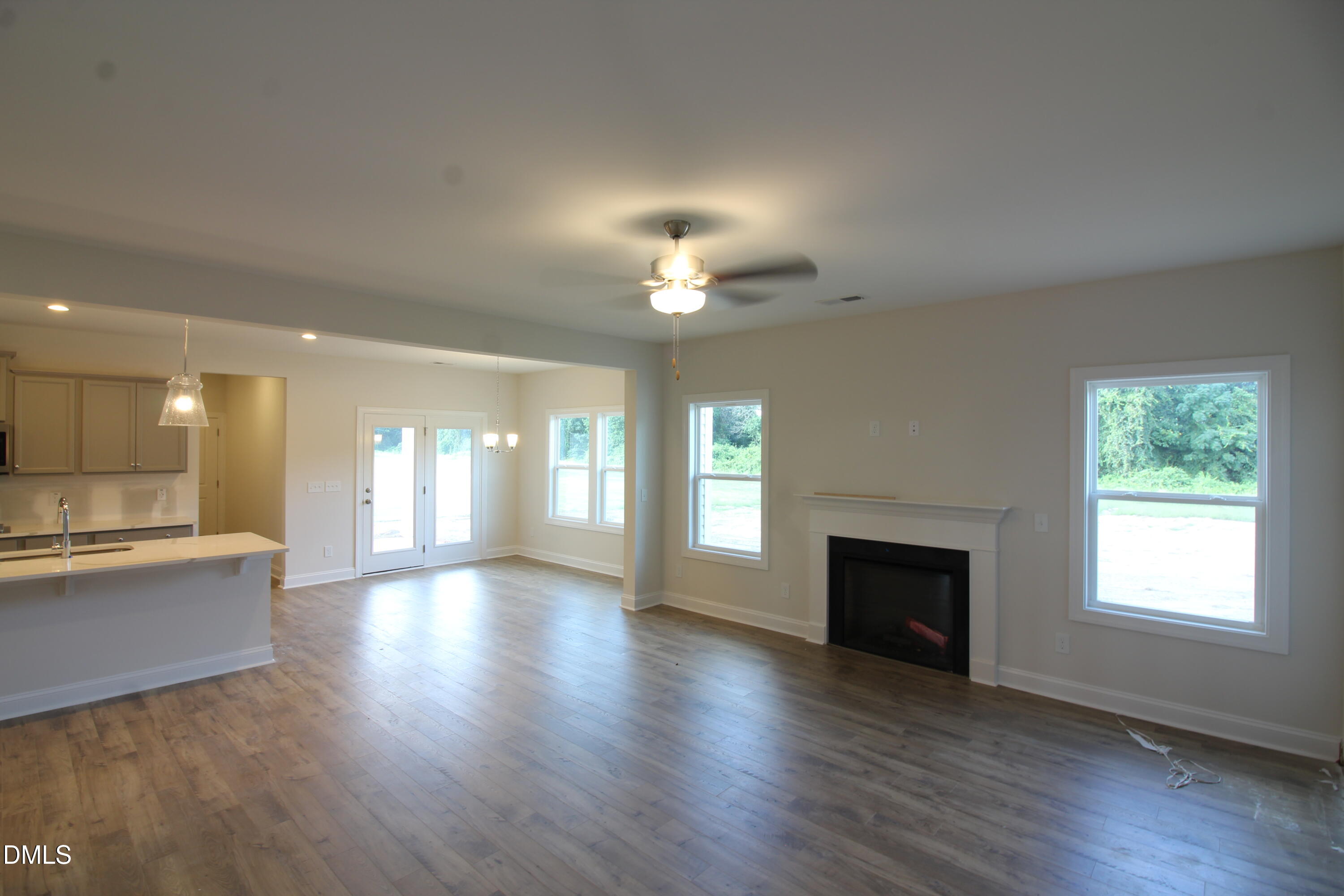 189 Margot Manor Drive Property Photo 4