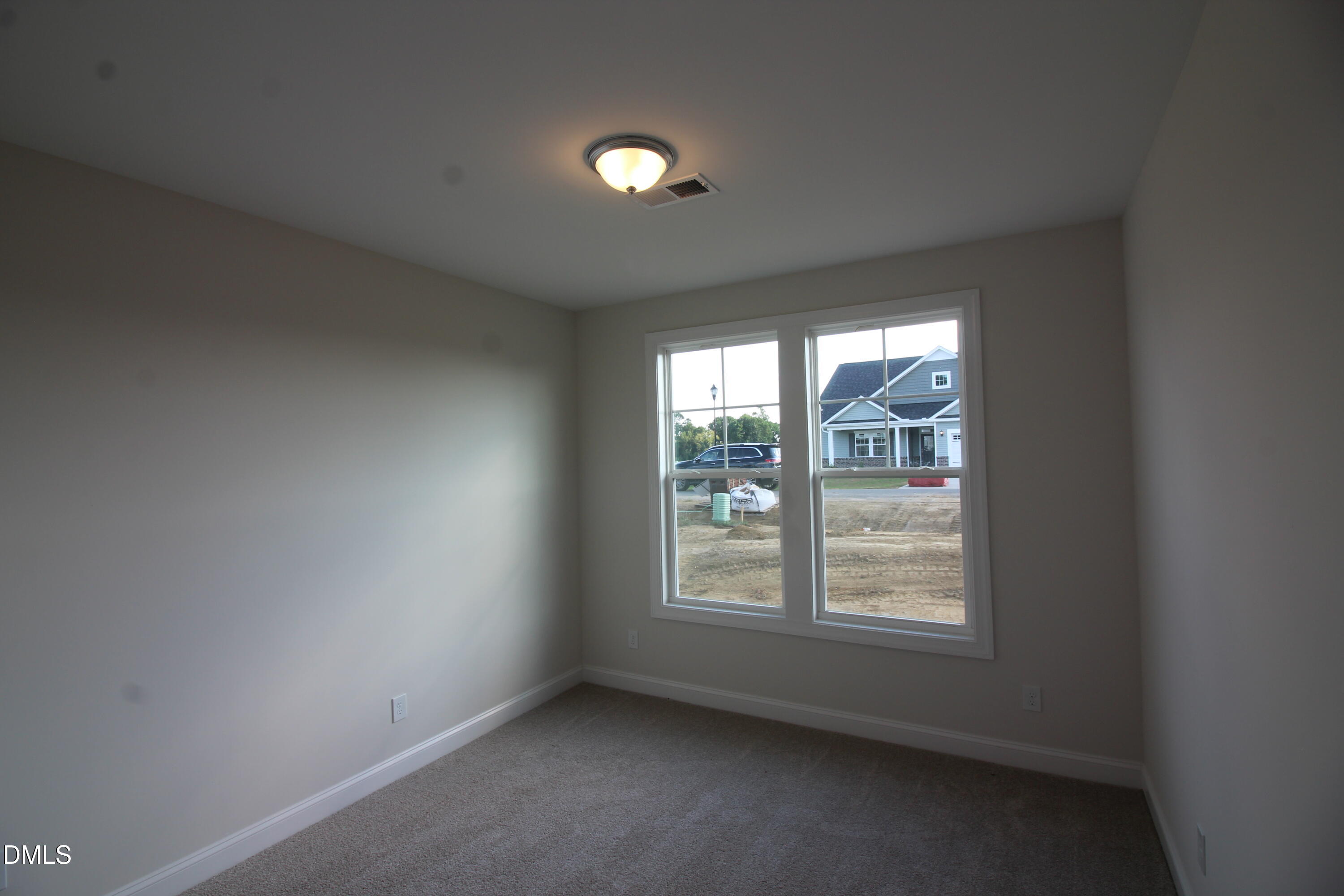 189 Margot Manor Drive Property Photo 8