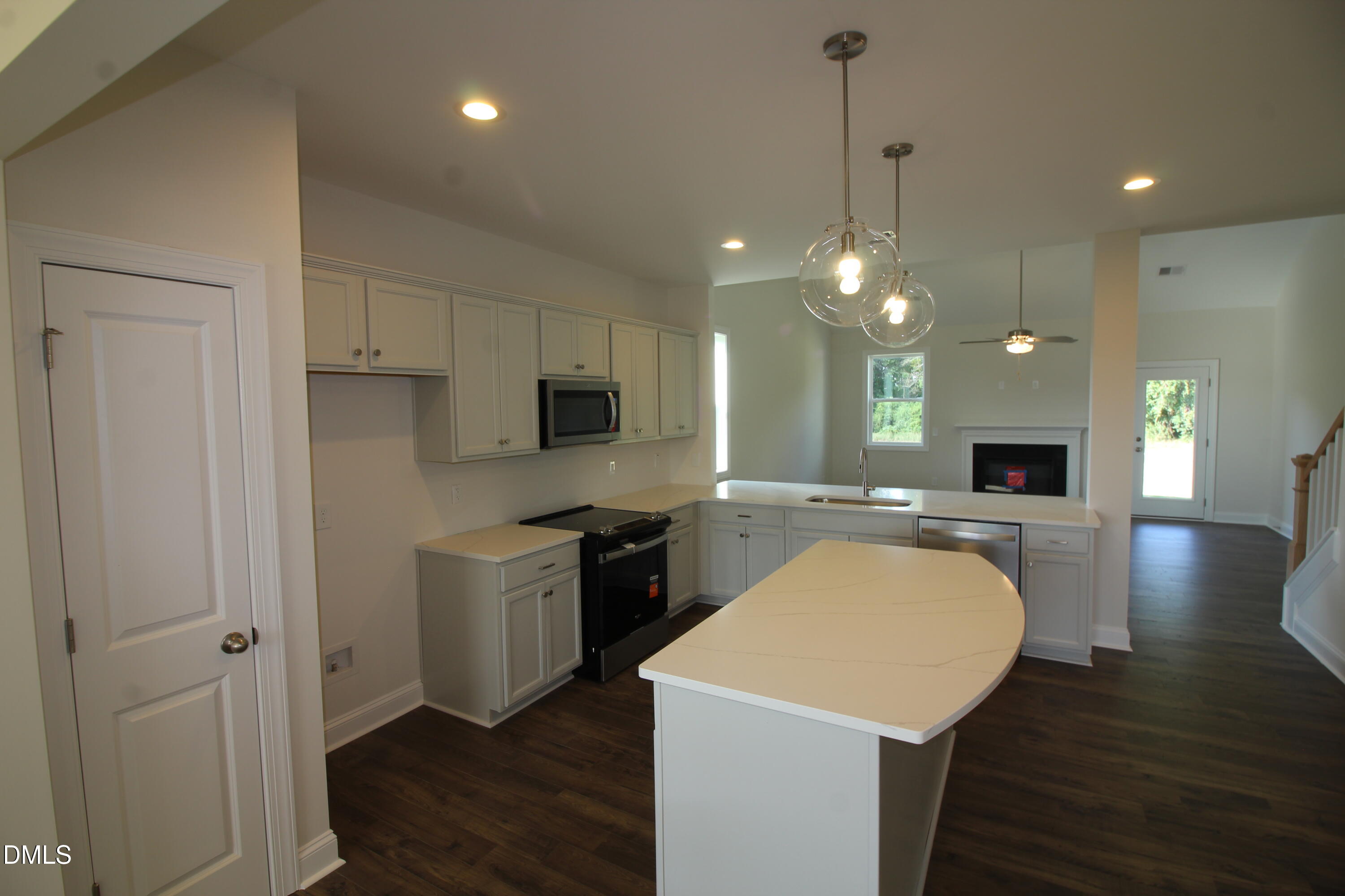 175 Margot Manor Drive Property Photo 6