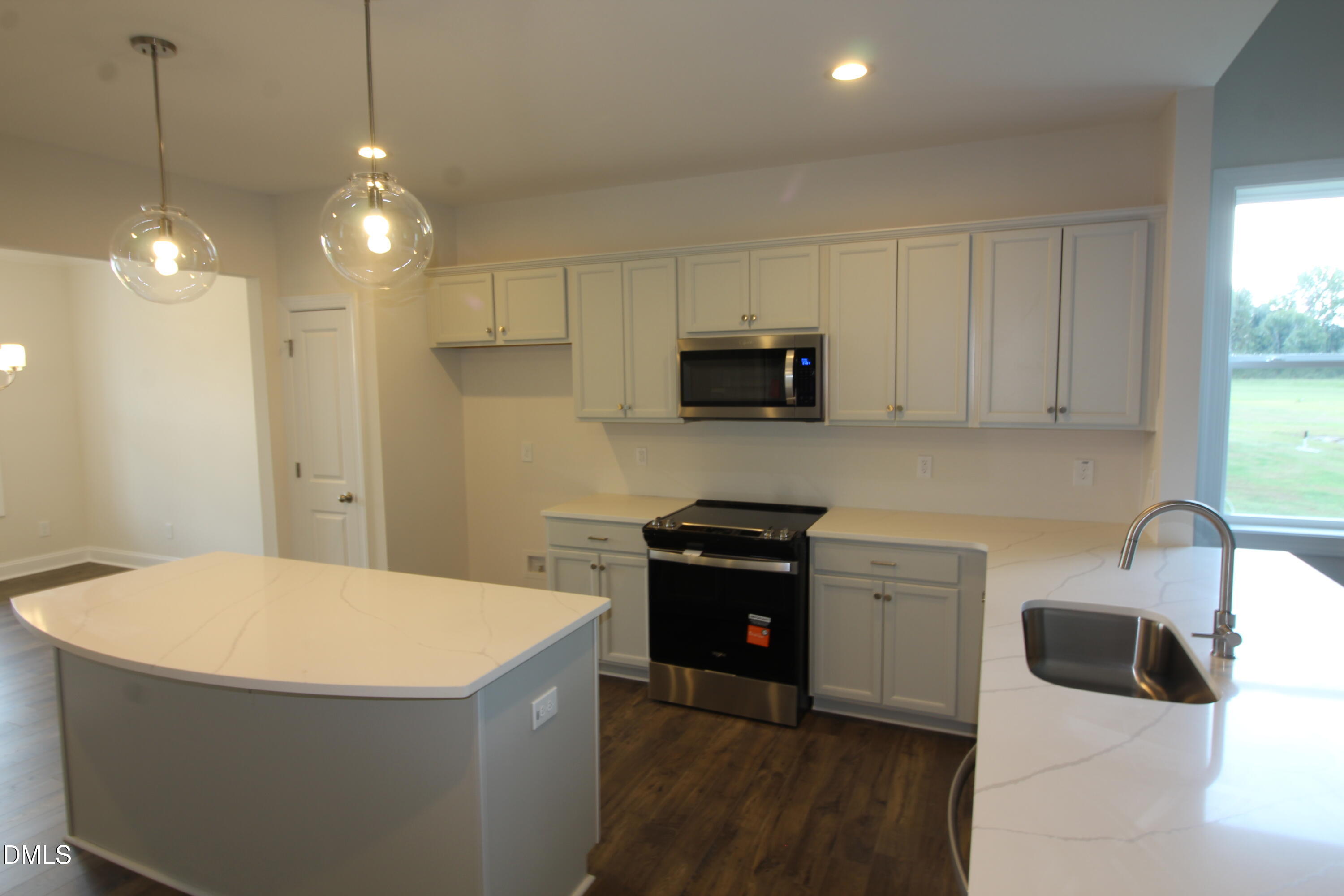 175 Margot Manor Drive Property Photo 8