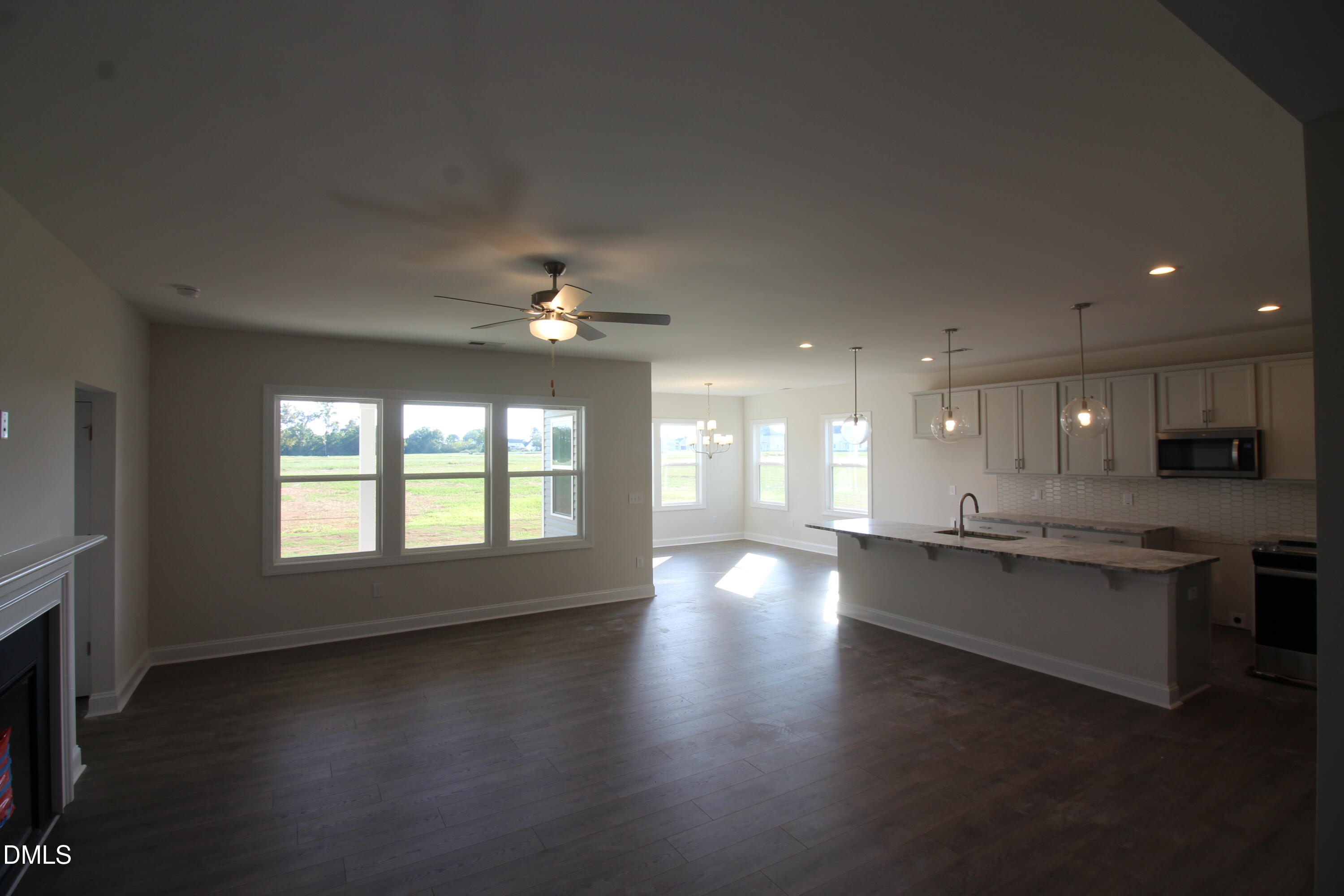 188 Margot Manor Drive Property Photo 4