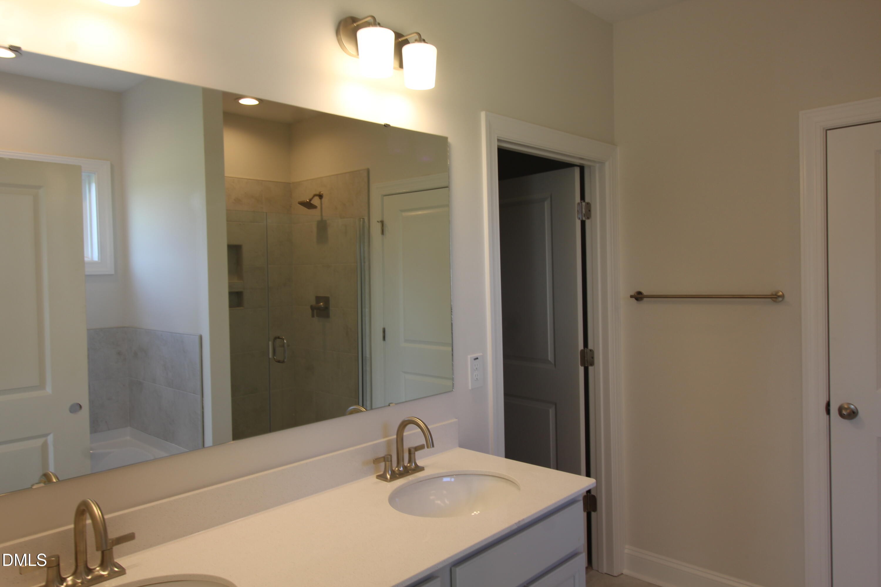 188 Margot Manor Drive Property Photo 10