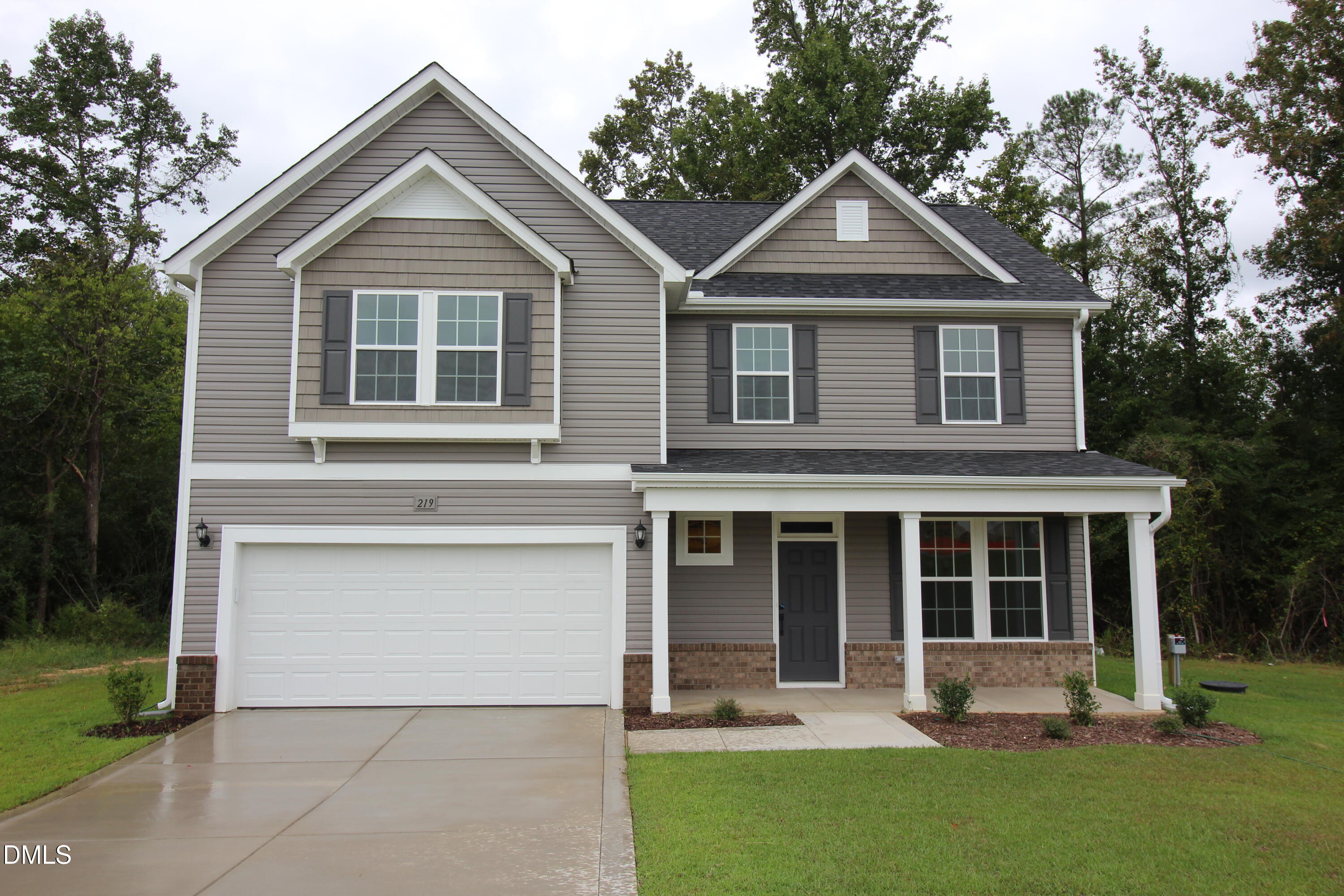 219 Maverick Lane Property Photo 1