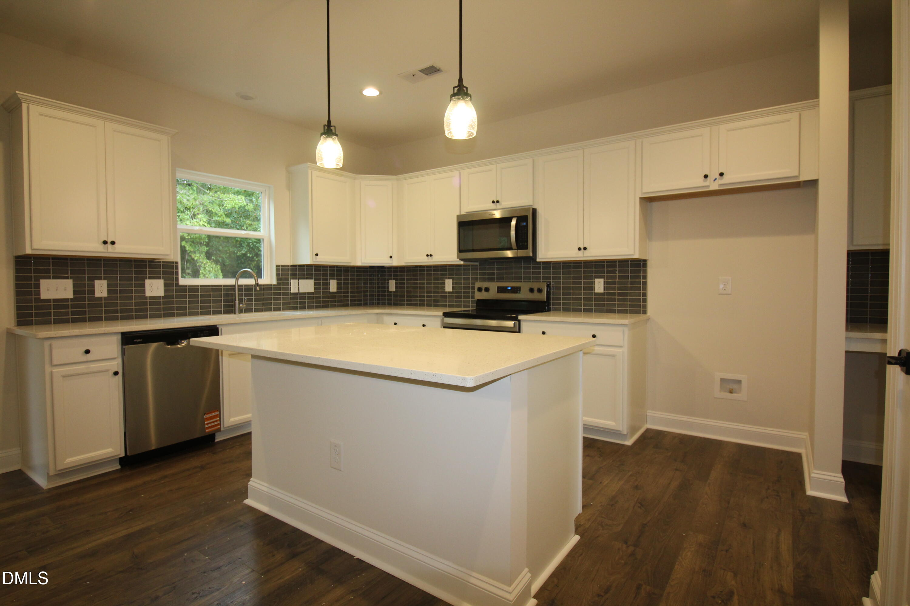 219 Maverick Lane Property Photo 5