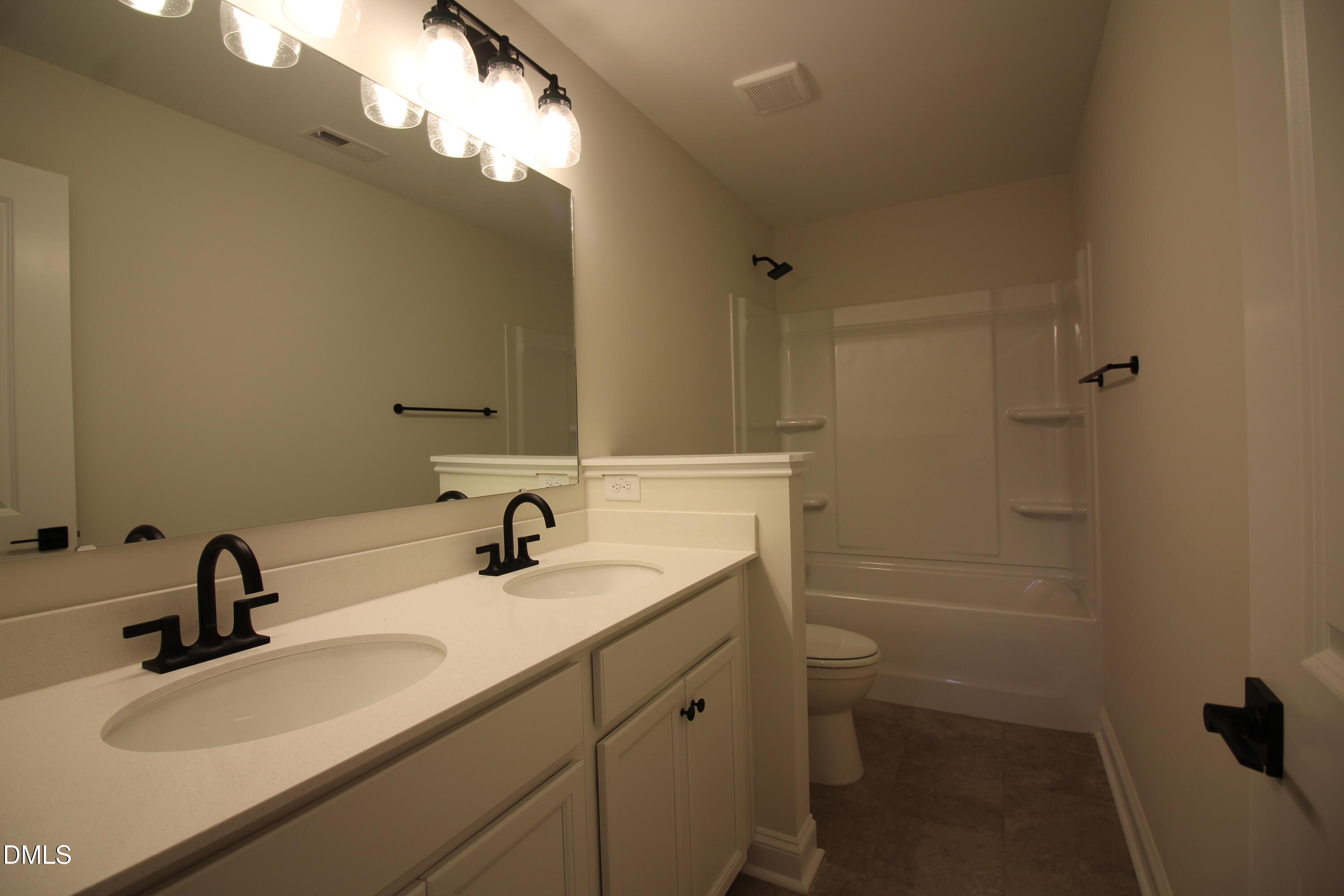 219 Maverick Lane Property Photo 13