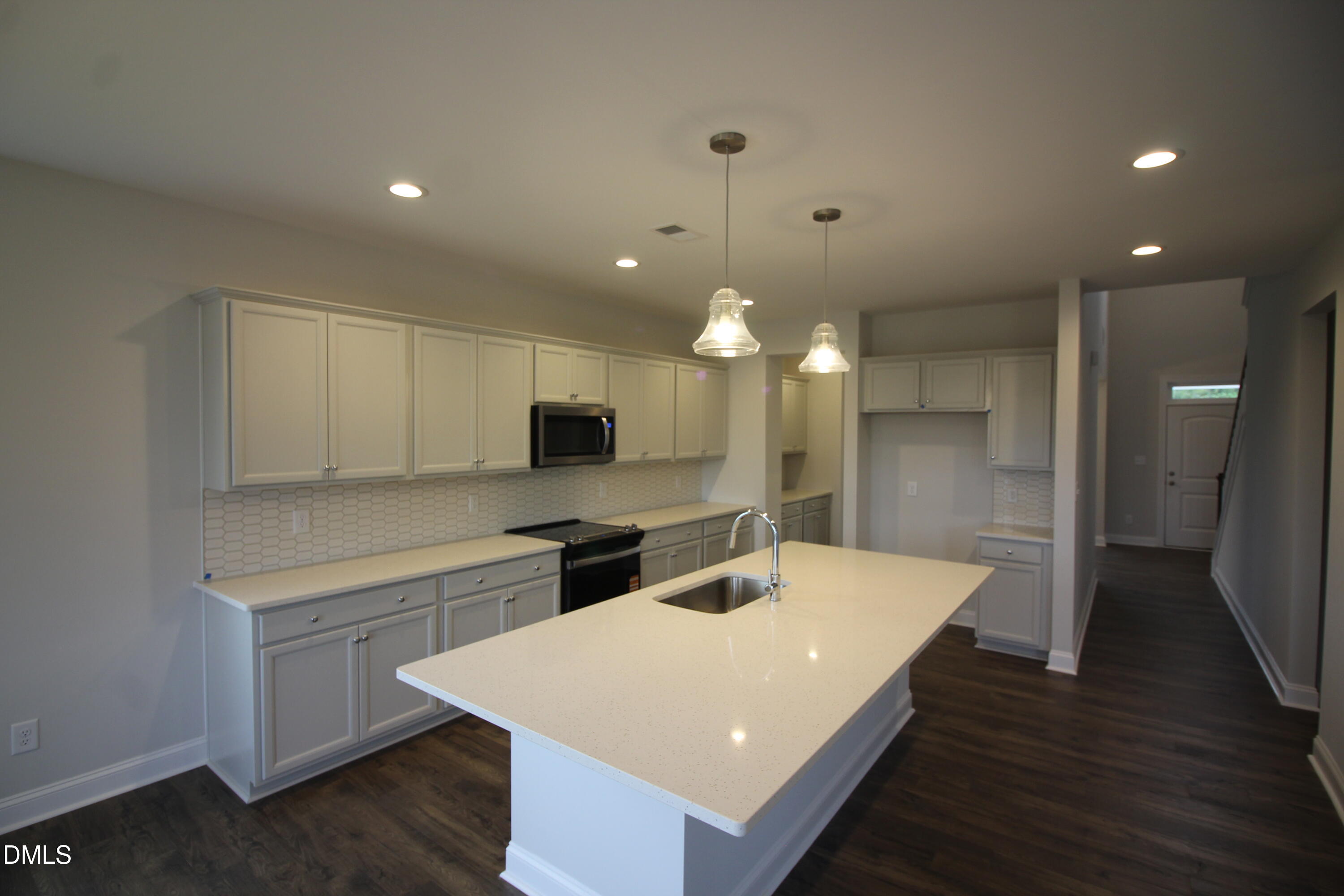 168 Maverick Lane Property Photo 4
