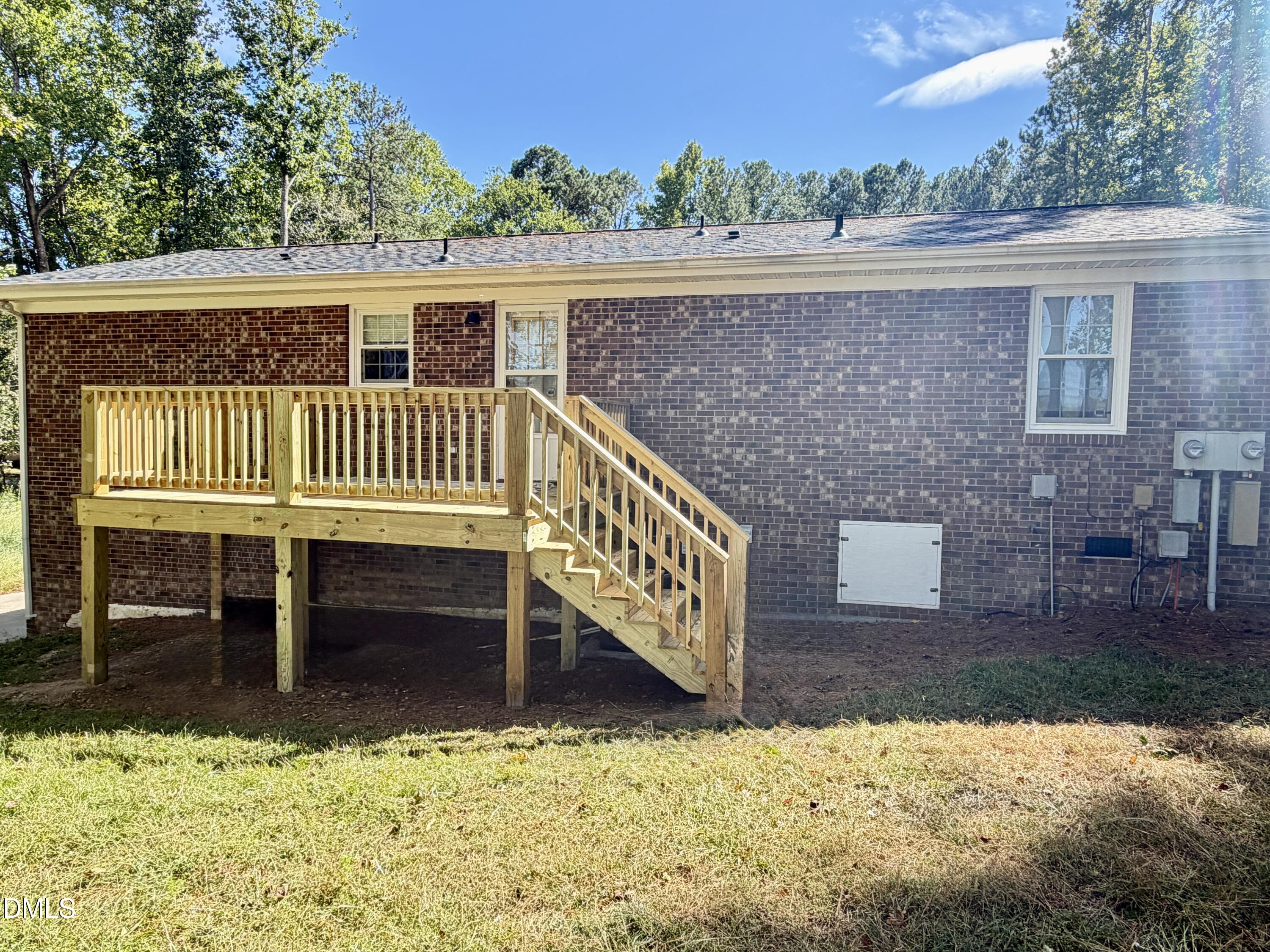 115 Violet Lane Property Photo 18
