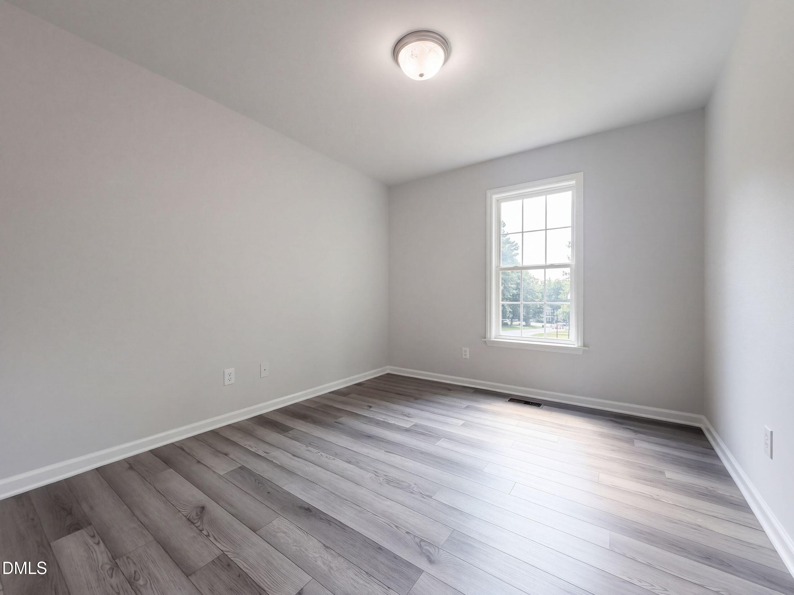 321 Groundsel Place Property Photo 16