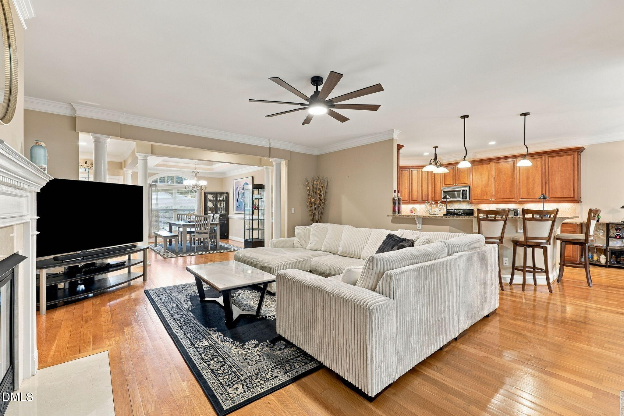 1209 Shining Water Lane Property Photo 10