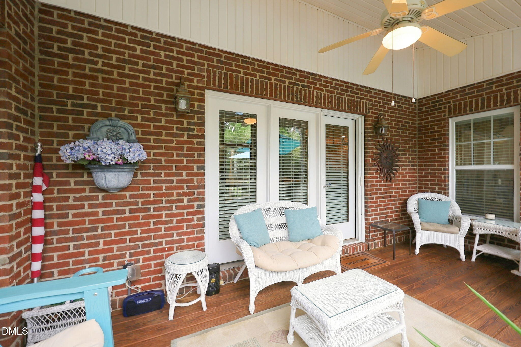 1209 Shining Water Lane Property Photo 12