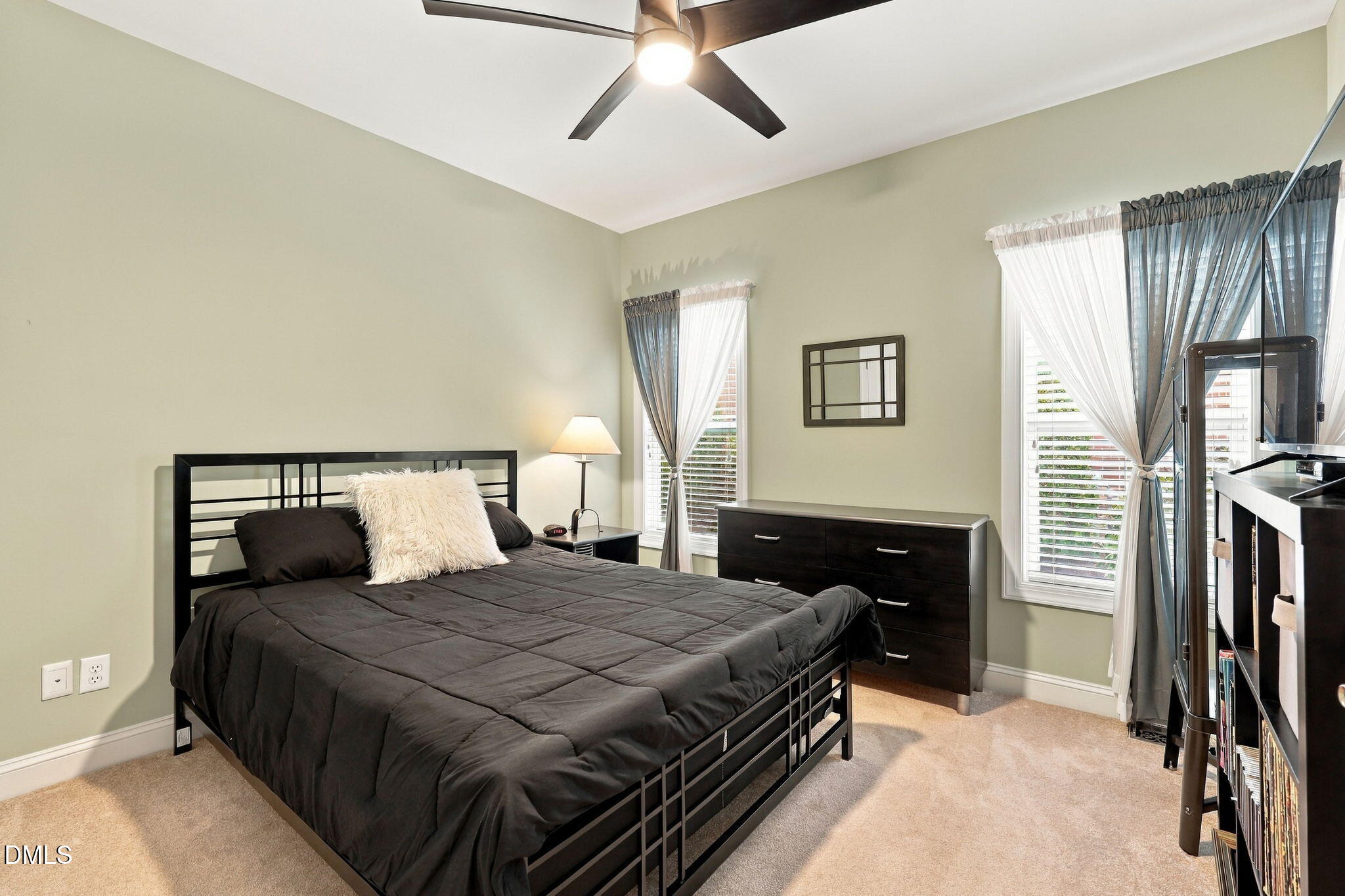 1209 Shining Water Lane Property Photo 27