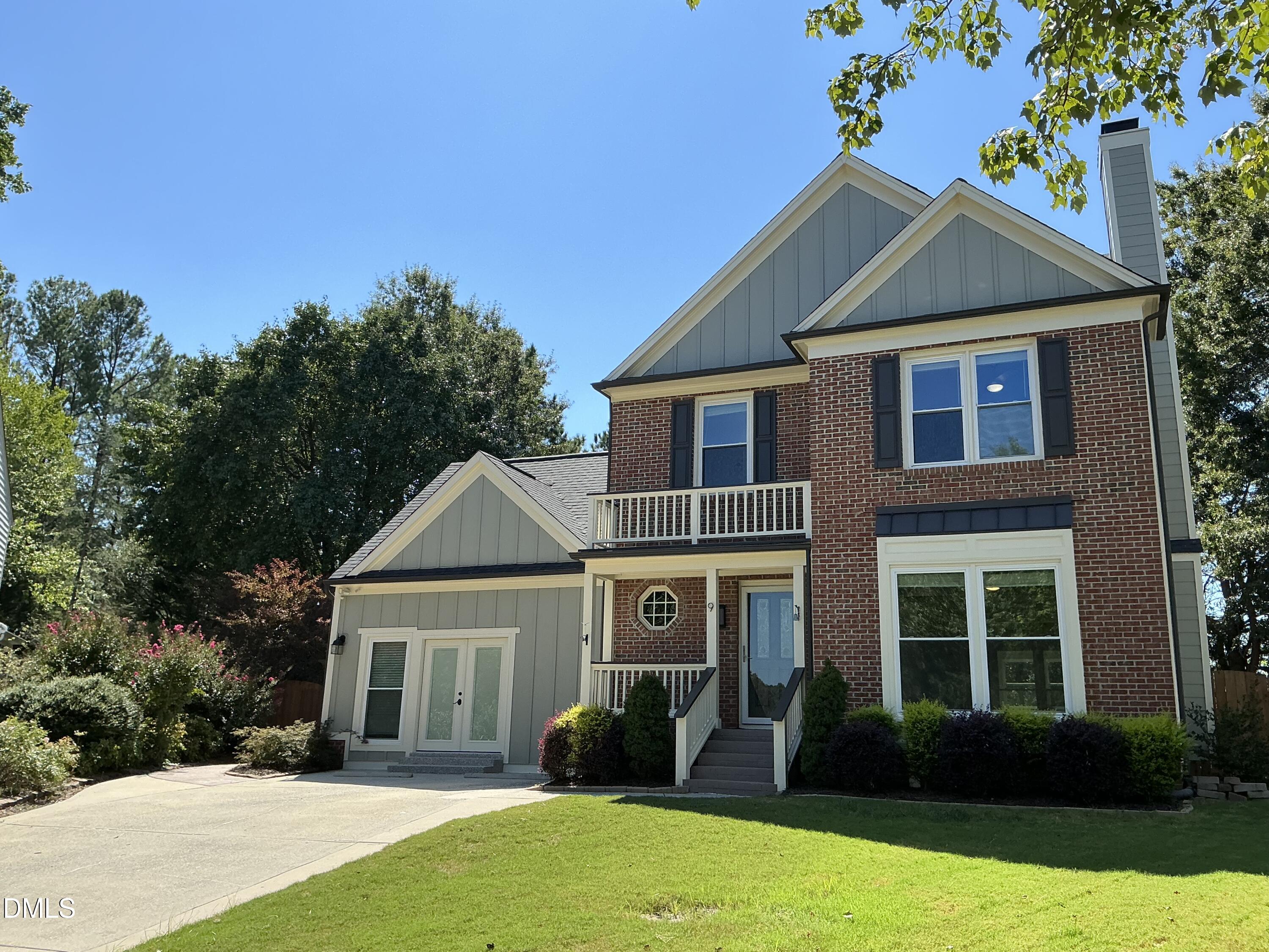 9 Wavecrest Court Property Photo 2