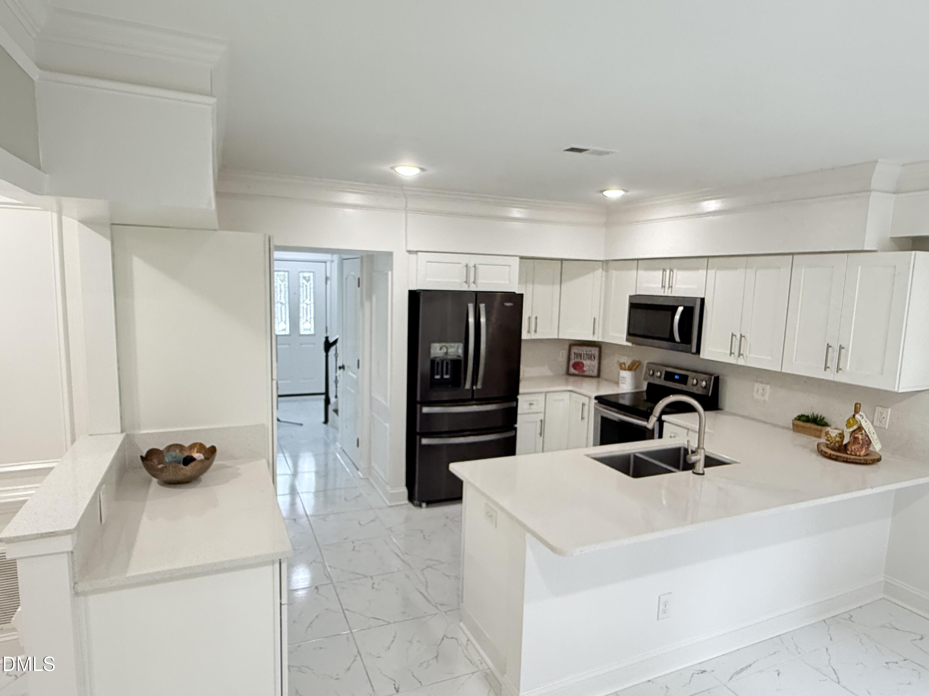 9 Wavecrest Court Property Photo 19
