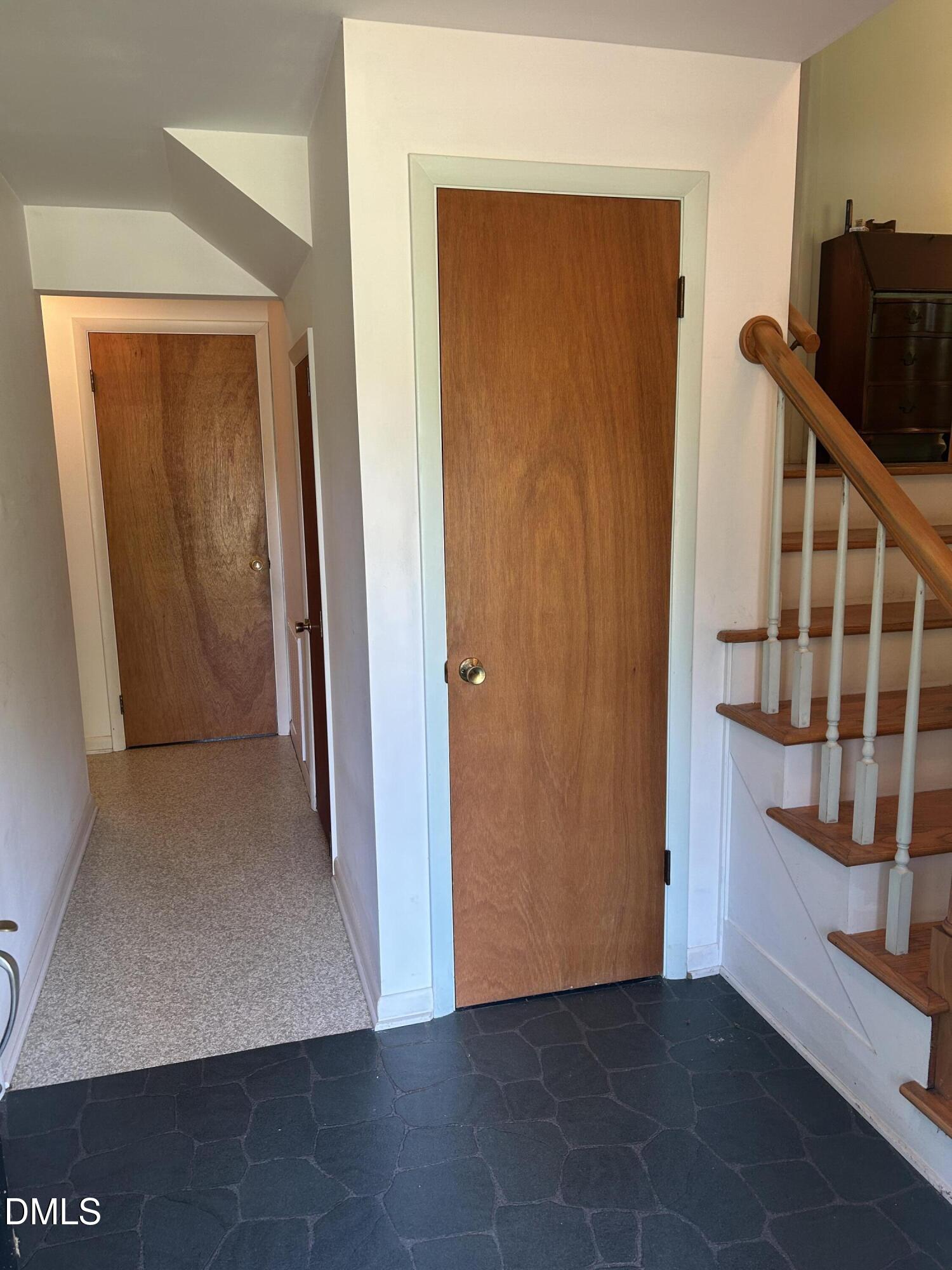 4609 Latimer Road Property Photo 6