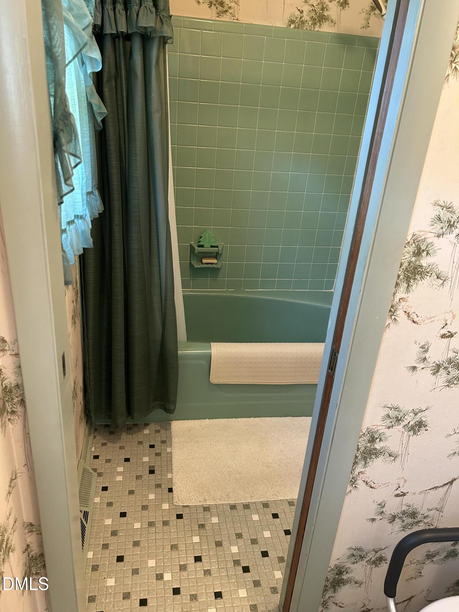 4609 Latimer Road Property Photo 25
