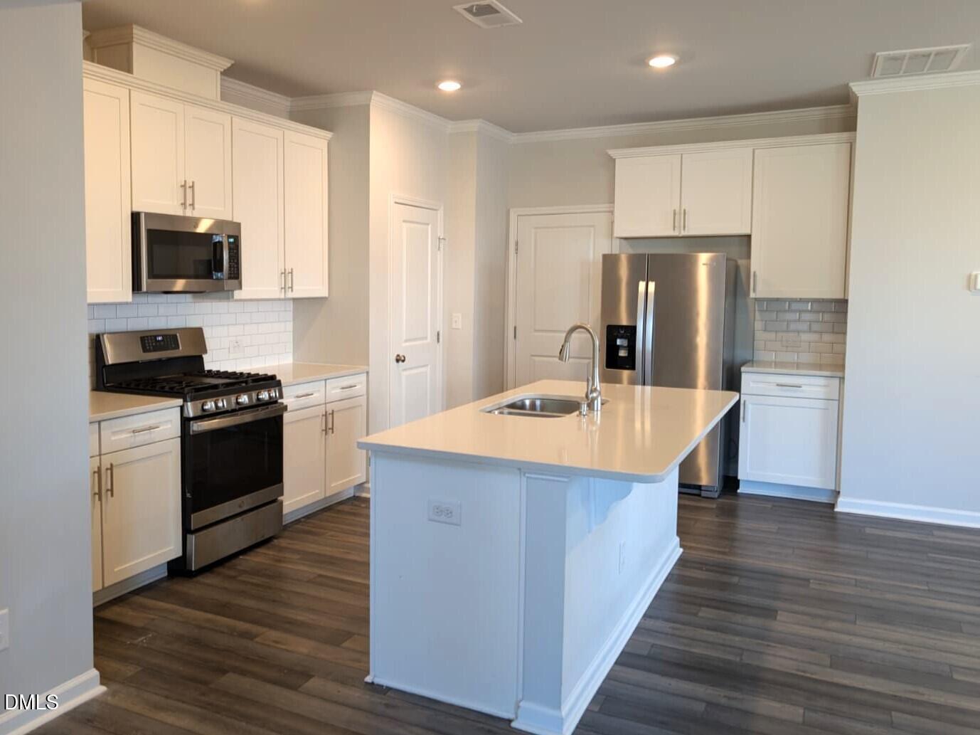 3407 Star Gazing Lane Property Photo 4