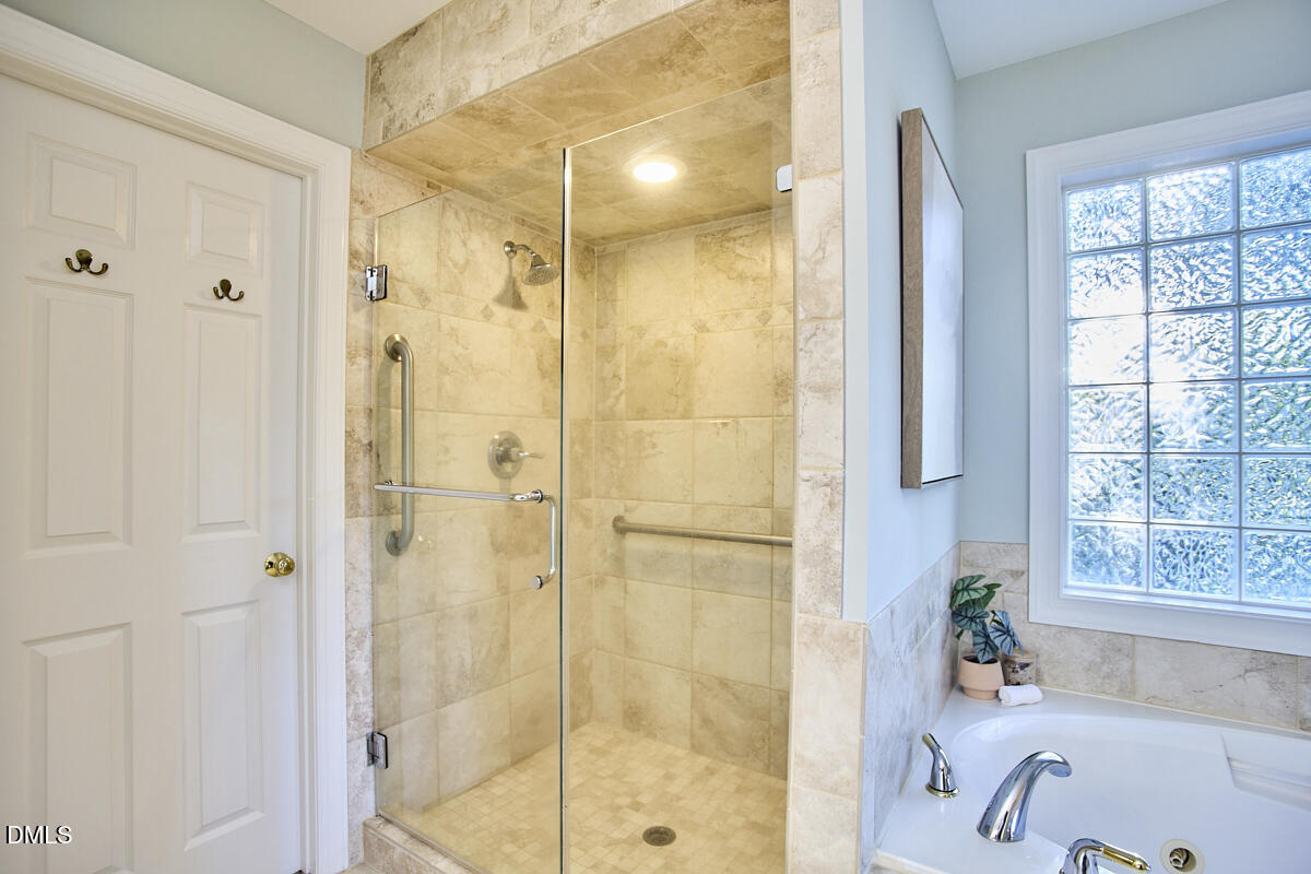 4402 Myers Park Drive Property Photo 31