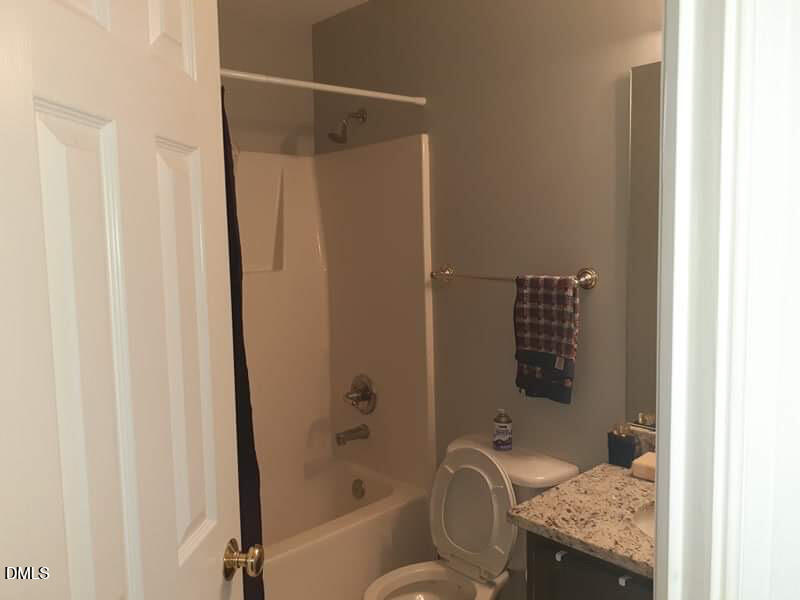 220 Whistling Swan Drive Property Photo 6