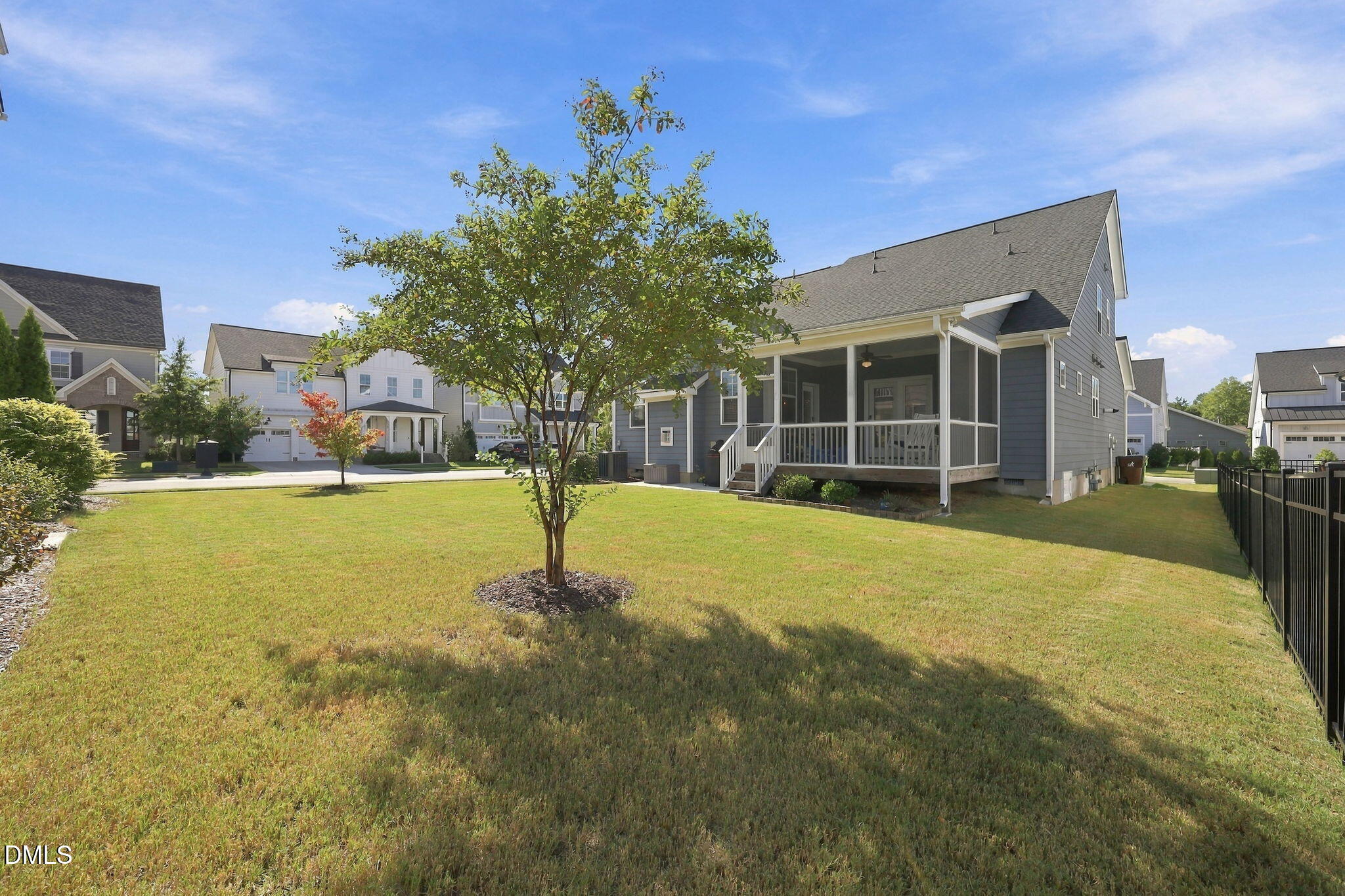 325 Underhill Way Property Photo 37