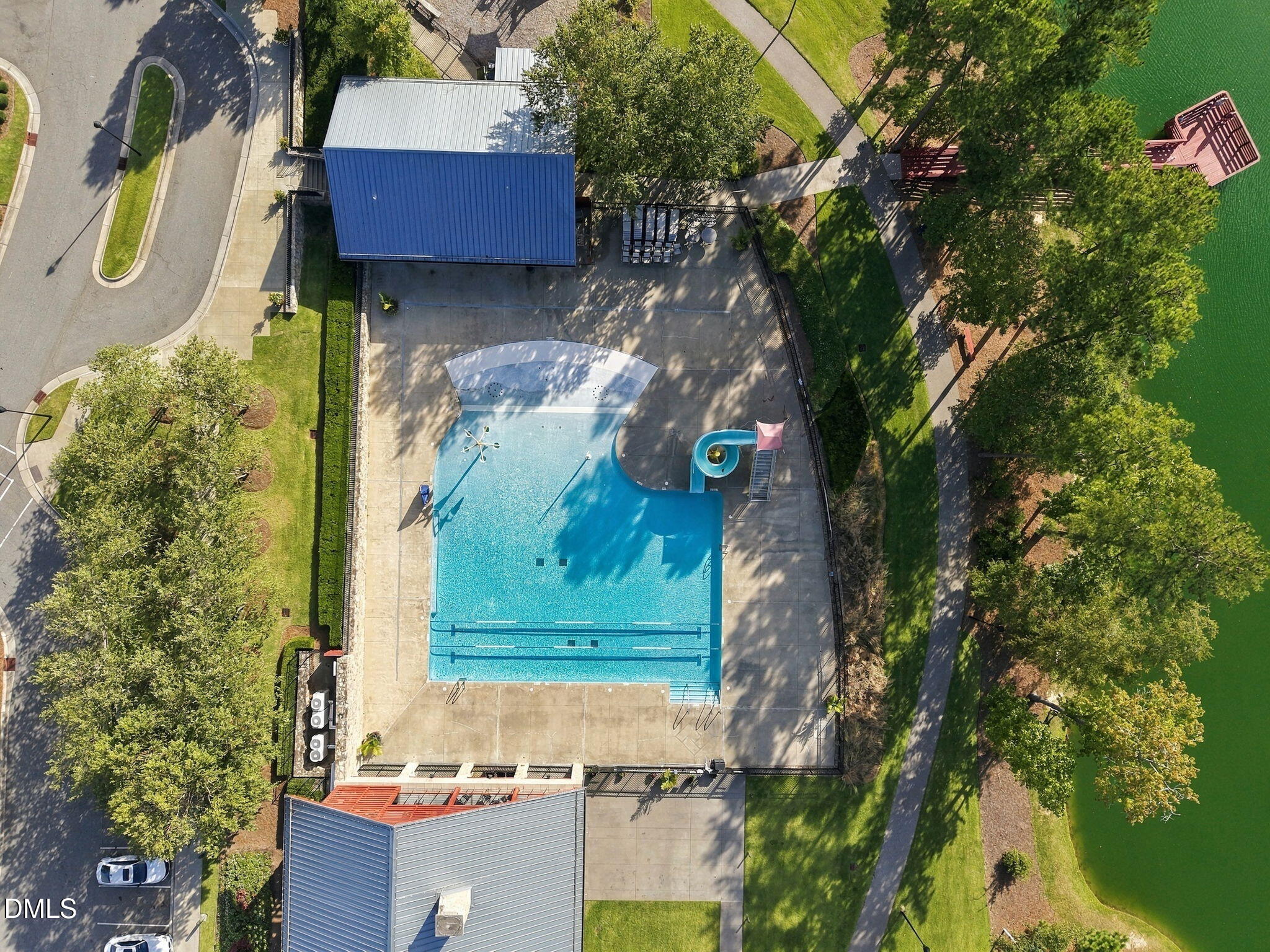 325 Underhill Way Property Photo 42