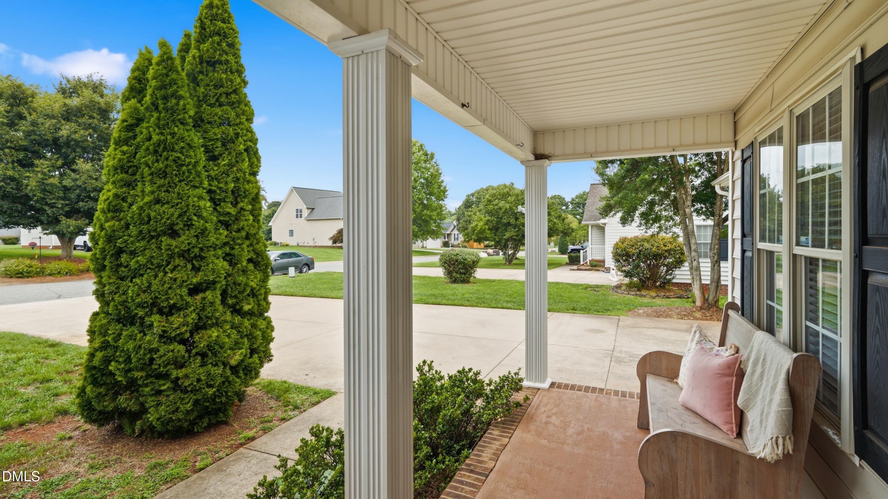 109 Cale Drive Property Photo 5