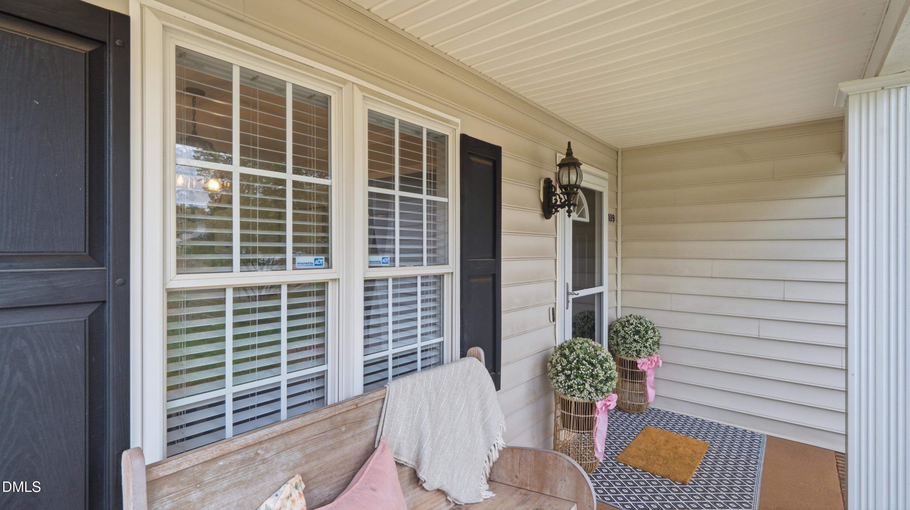 109 Cale Drive Property Photo 6