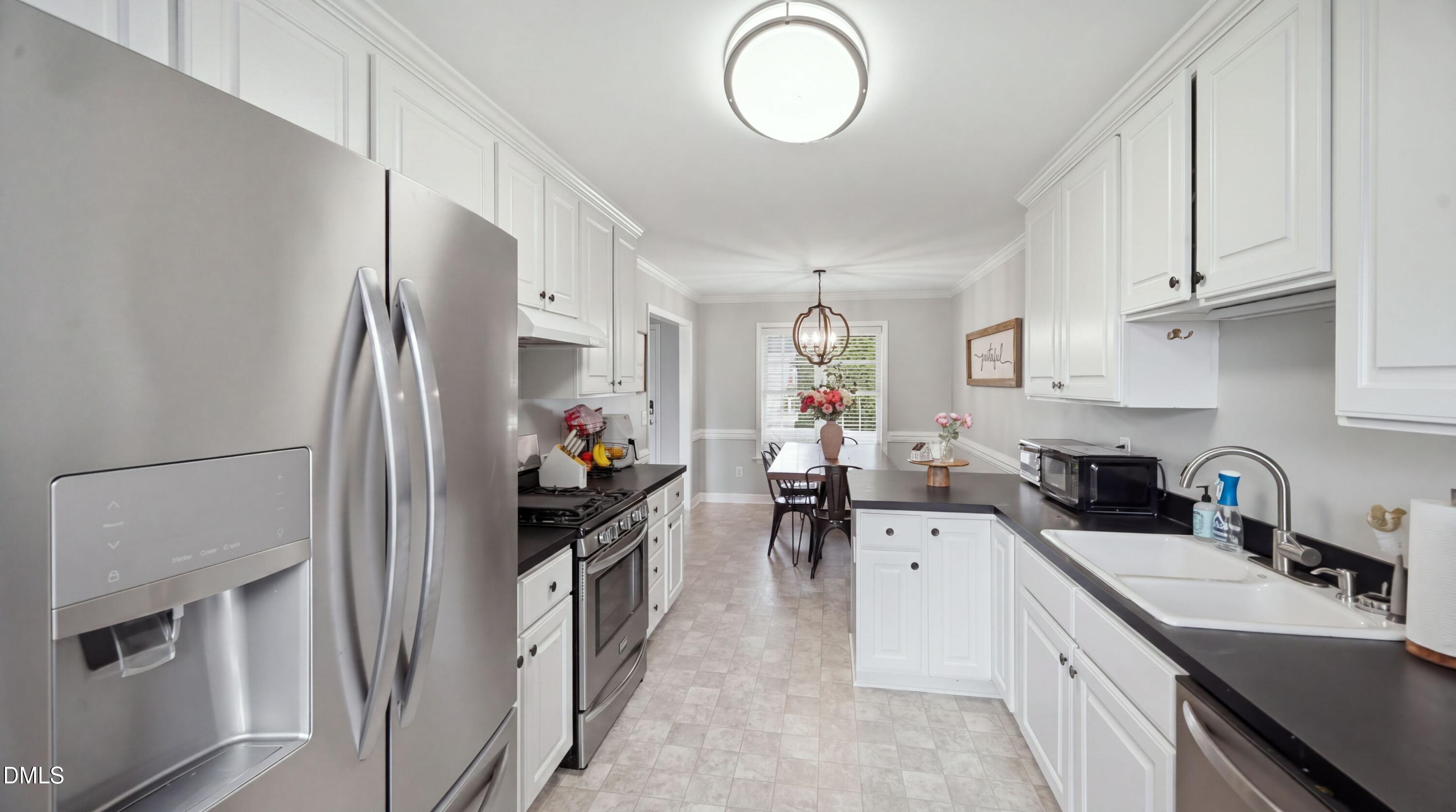 109 Cale Drive Property Photo 10