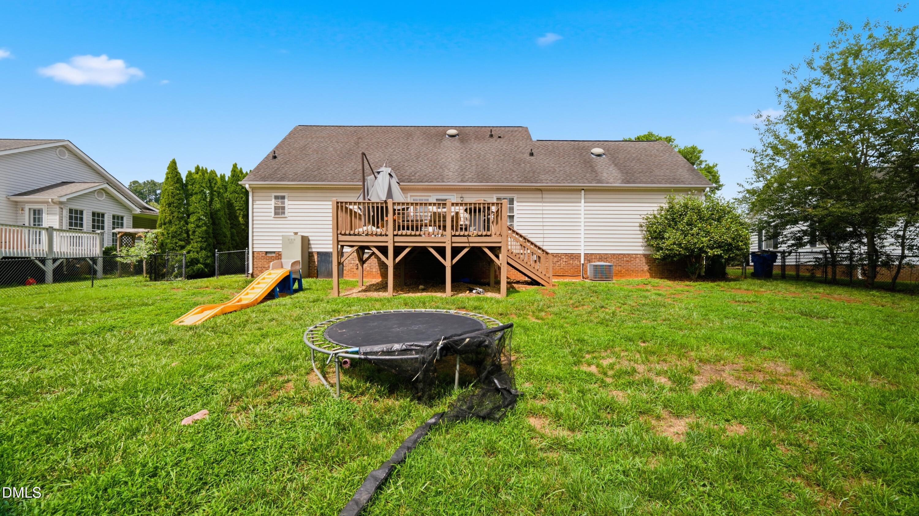 109 Cale Drive Property Photo 30