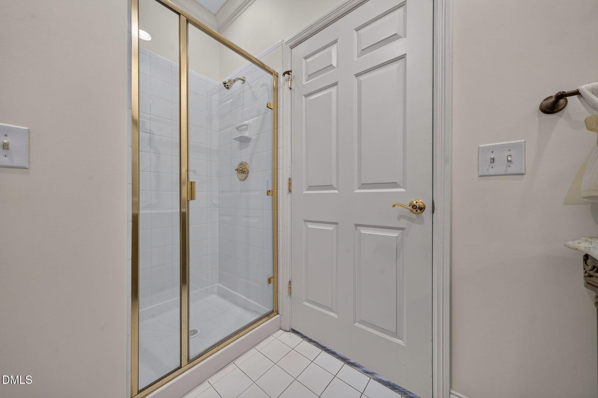 2801 Glenwood Gardens Lane 203 Property Photo 50