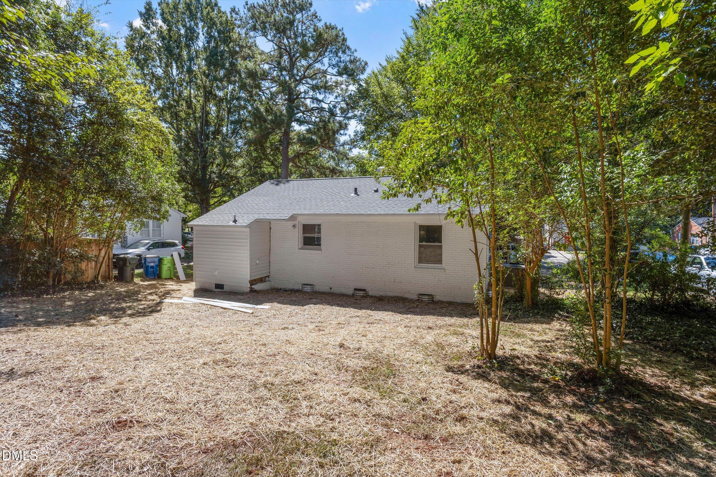 2219 Shannon Street Property Photo 30