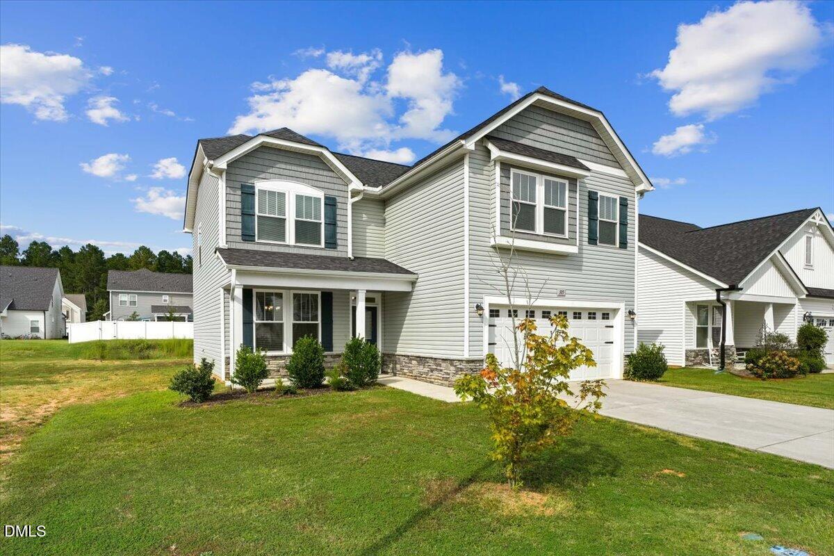 105 Wicklow Court Property Photo 4
