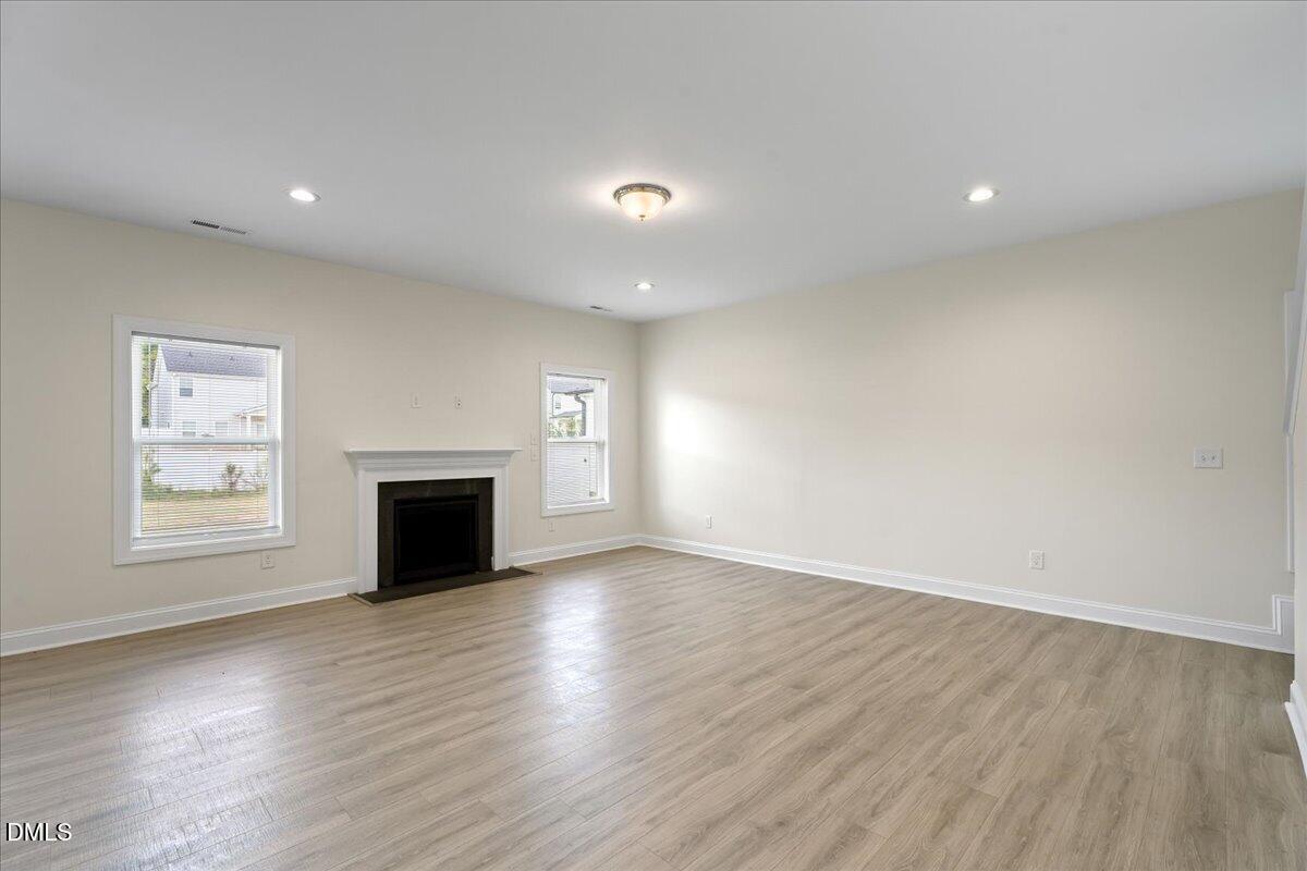 105 Wicklow Court Property Photo 22